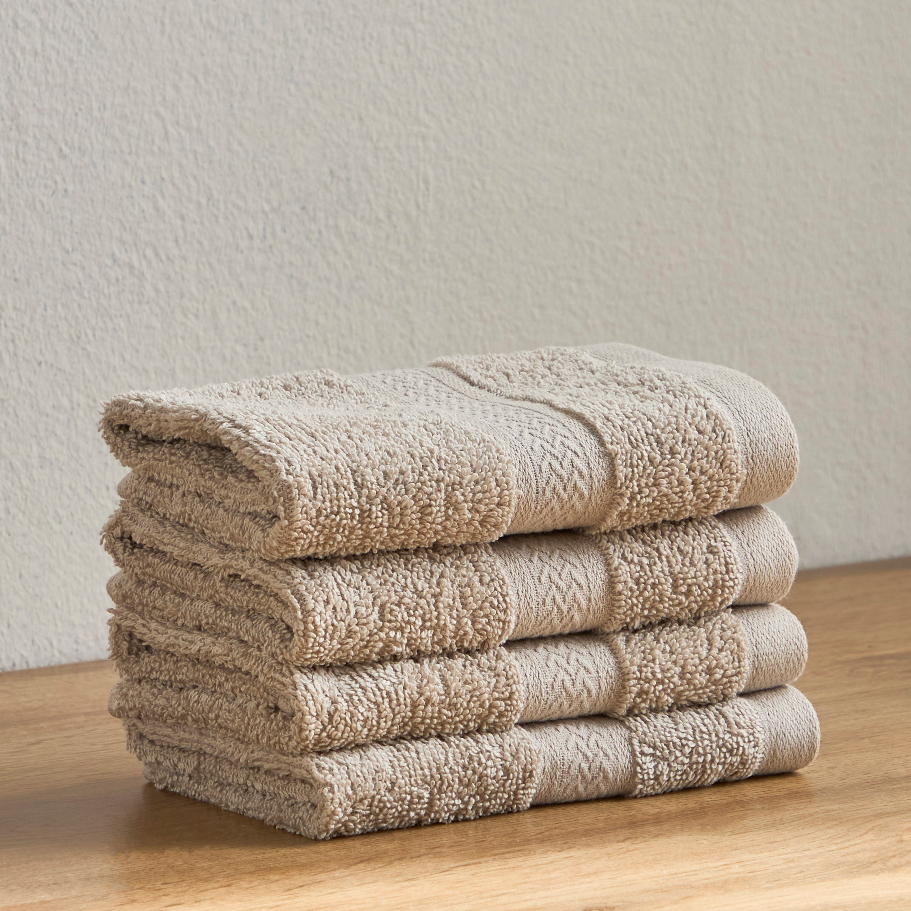 Casa 4-Piece 450 GSM Cotton Fingertip Towel Set - 33x33 cm-household-bathandlaundry-bathlinen-towels-image-1