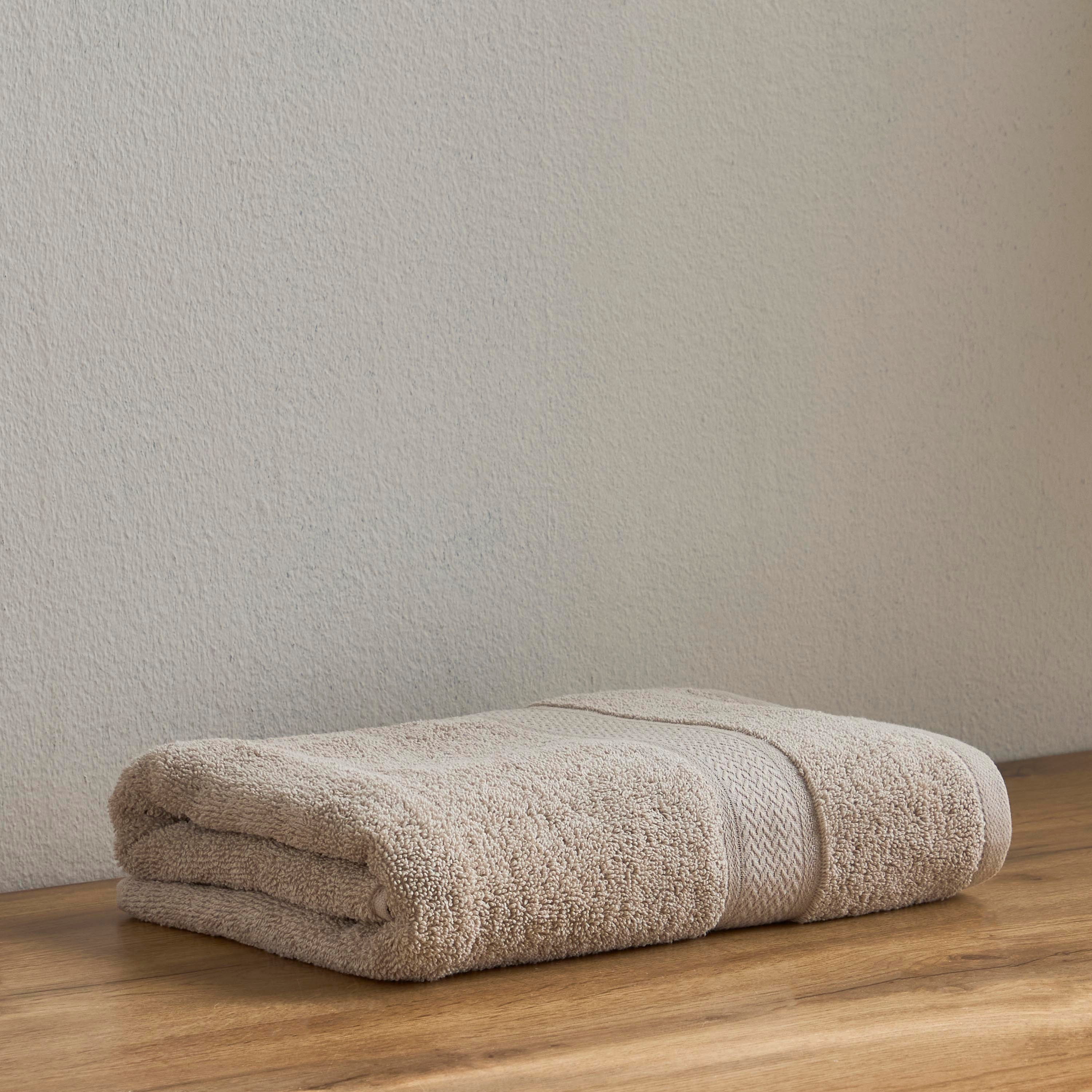 منشفة حمام قطن 450 جرام لكل متر مربع - كاسا - 70x140 سم-household-bathandlaundry-bathlinen-towels-image-1