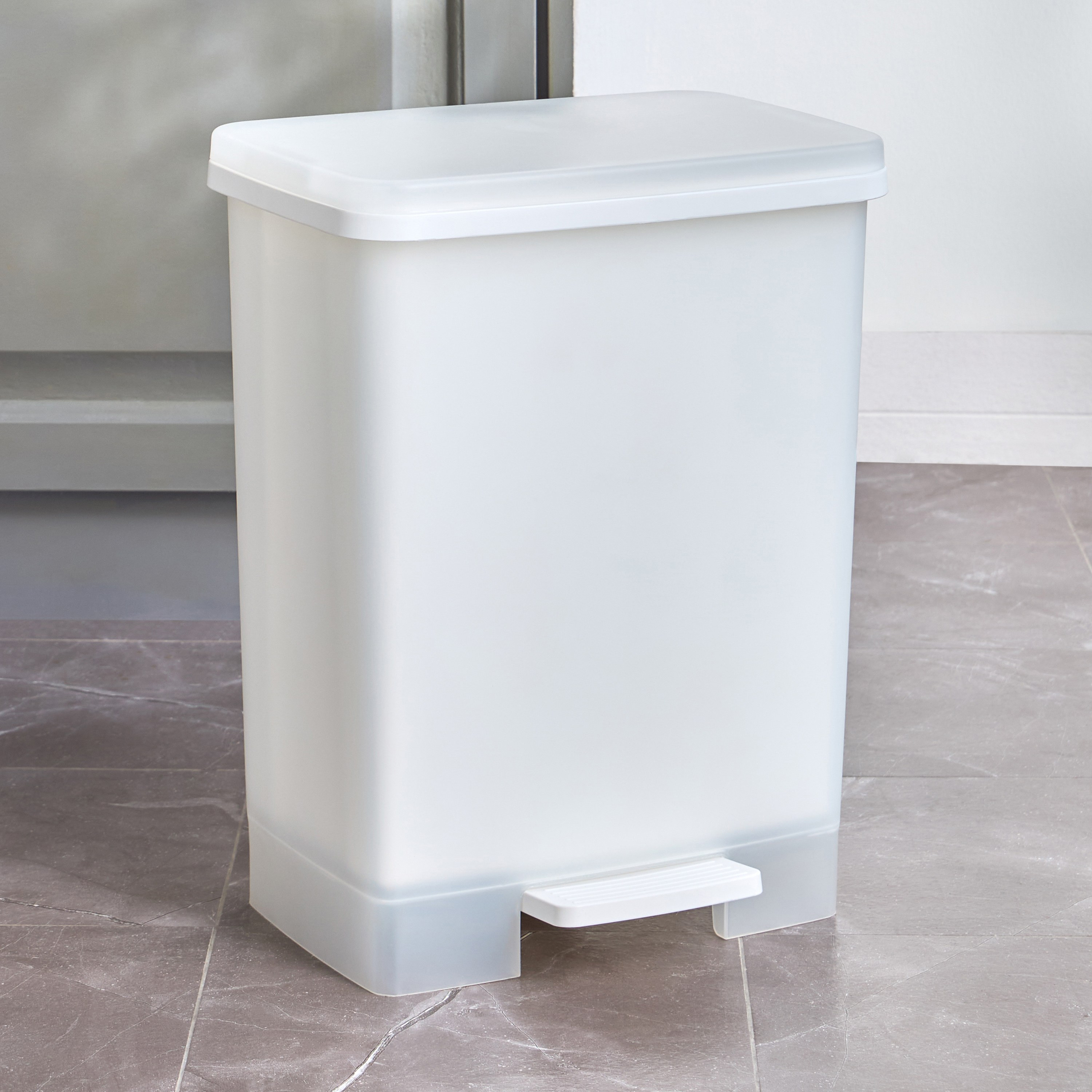 Elsa Pedal Waste Bin - 20 L-household-bathandlaundry-wastebinsandaccessories-image-1