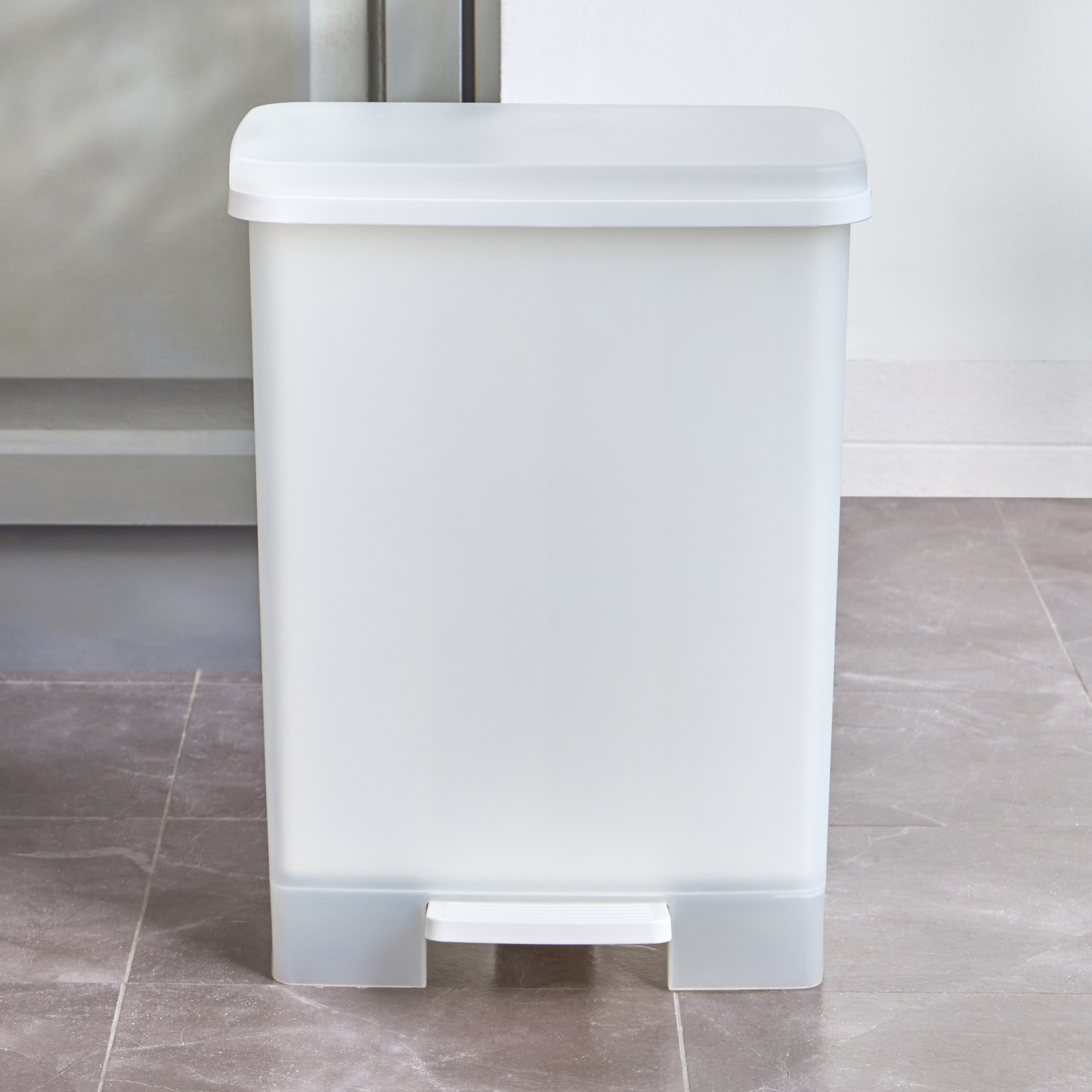 Elsa Pedal Waste Bin - 20 L-household-bathandlaundry-wastebinsandaccessories-image-2
