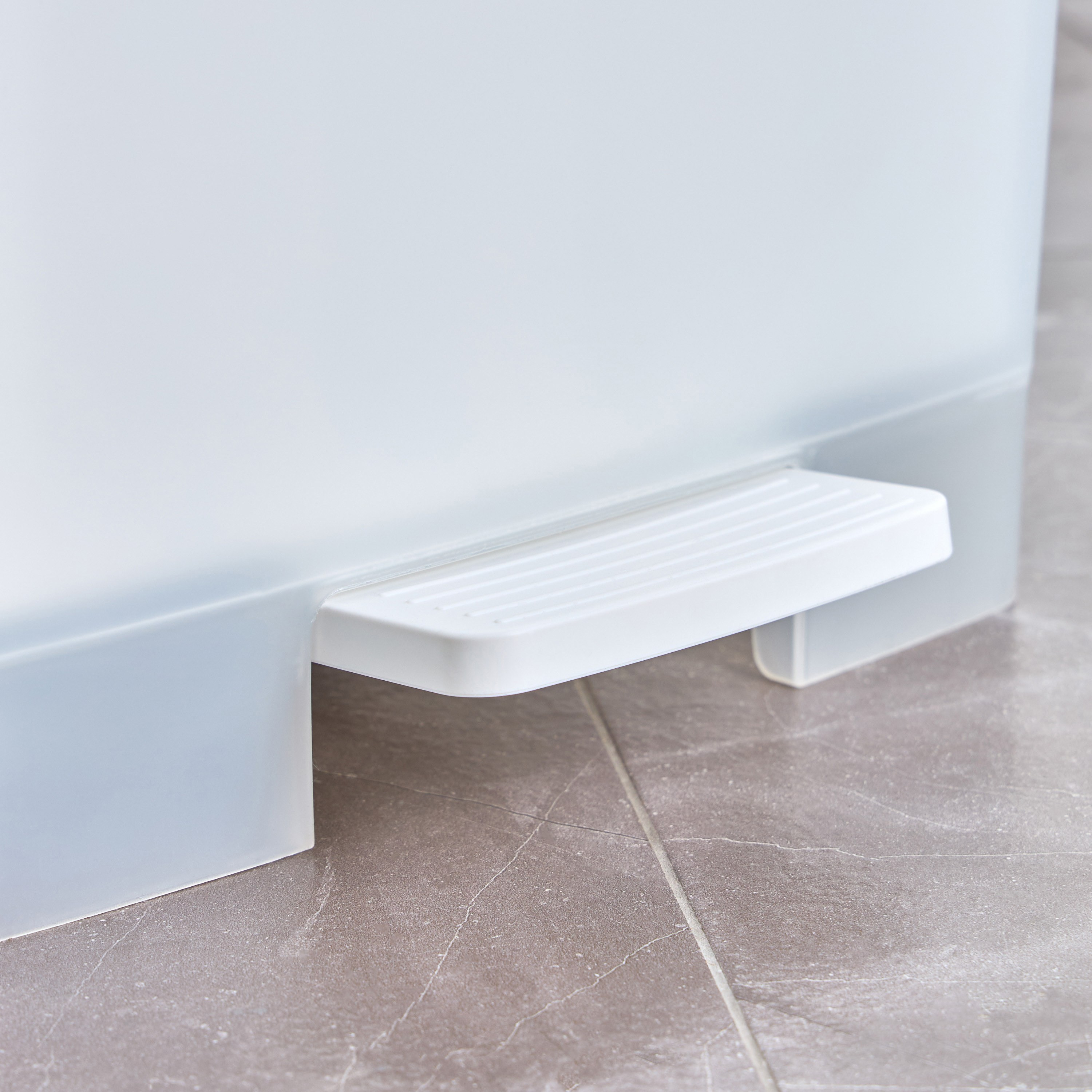Elsa Pedal Waste Bin - 20 L-household-bathandlaundry-wastebinsandaccessories-image-4