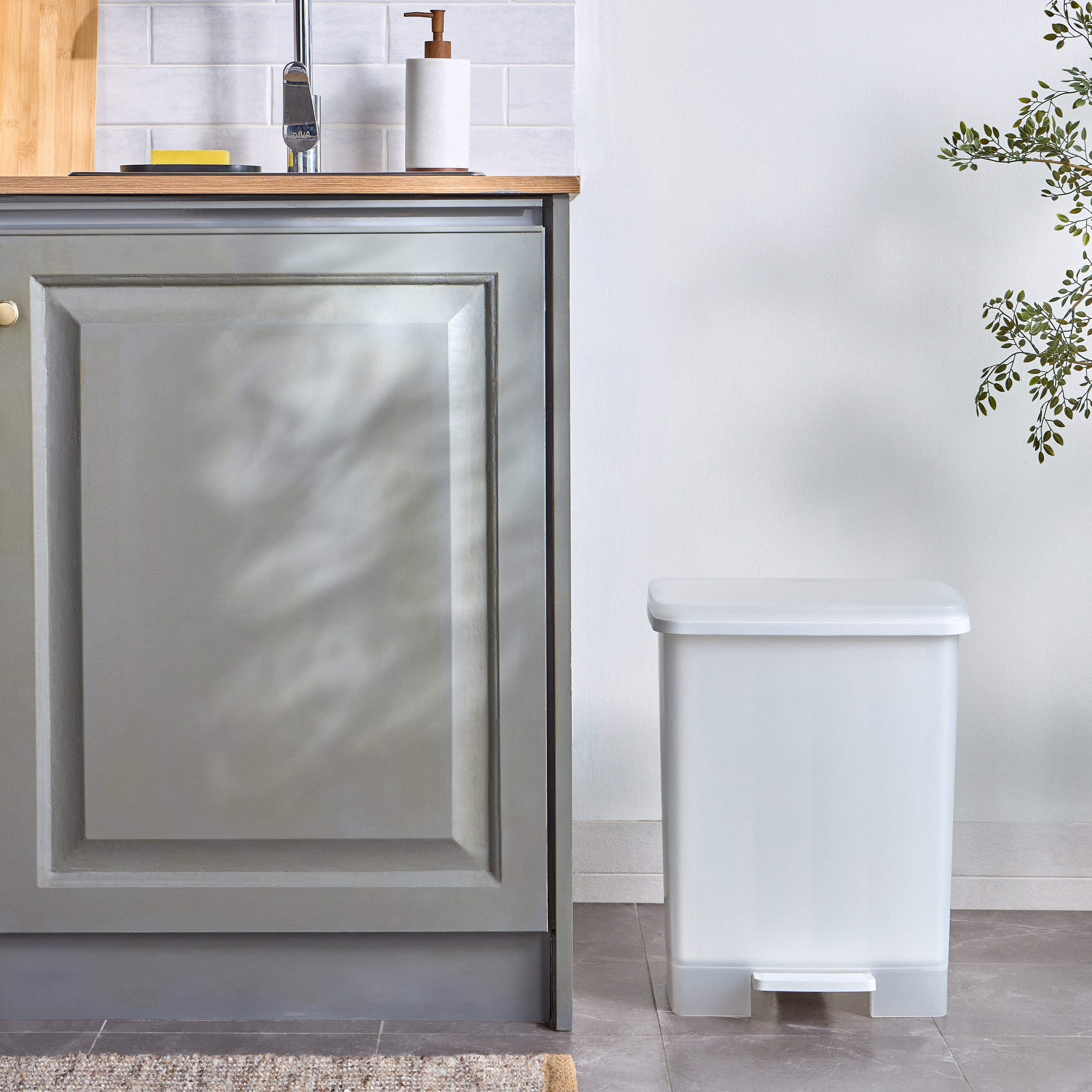 Elsa Pedal Waste Bin - 20 L-household-bathandlaundry-wastebinsandaccessories-image-5