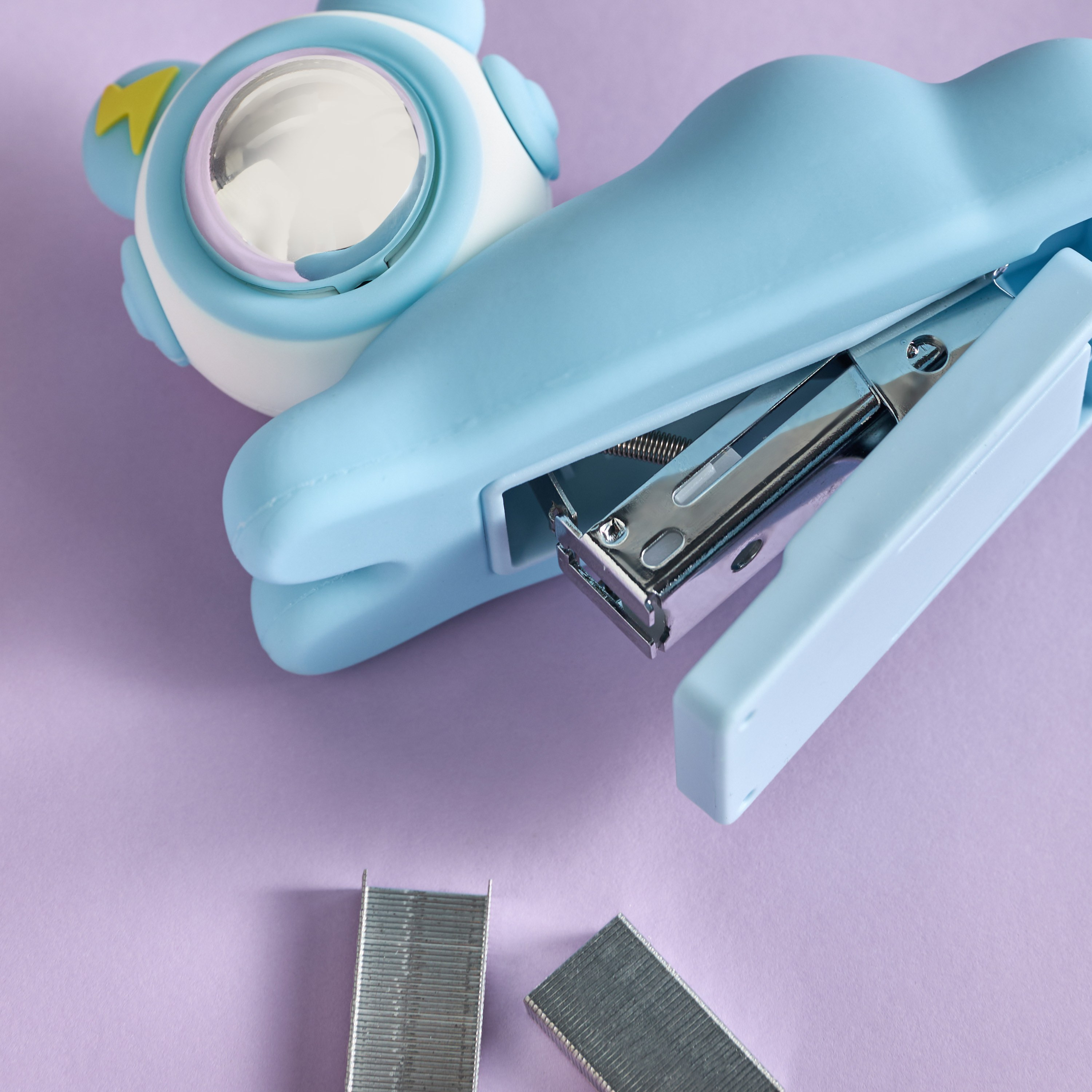 Sam Astronaut Stapler-babyandkids-schoolessentials-stationery-image-3