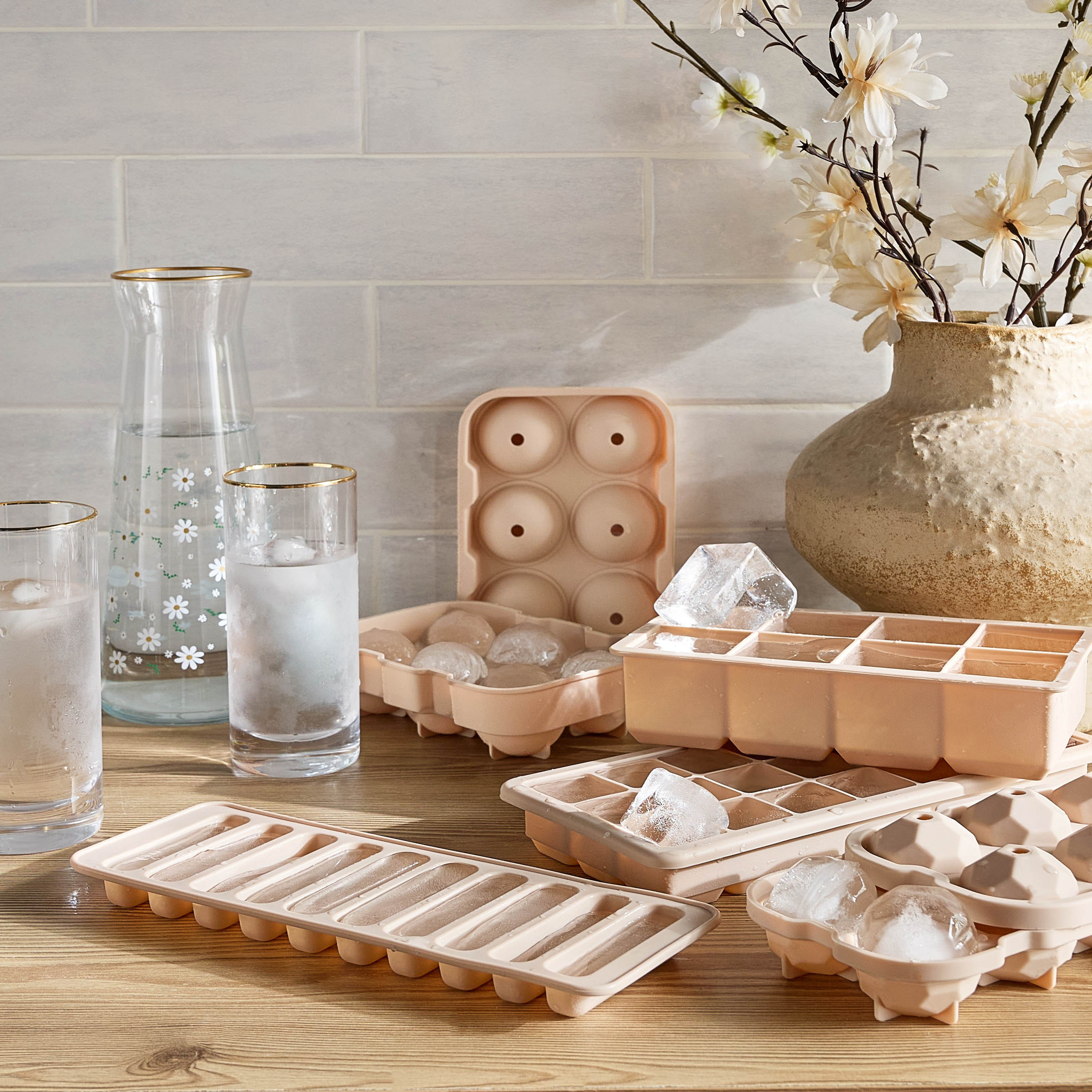 Alaska 8-Cube Fridge Ice Tray-household-kitchen-kitchenorganising-fridgeorganising-image-4