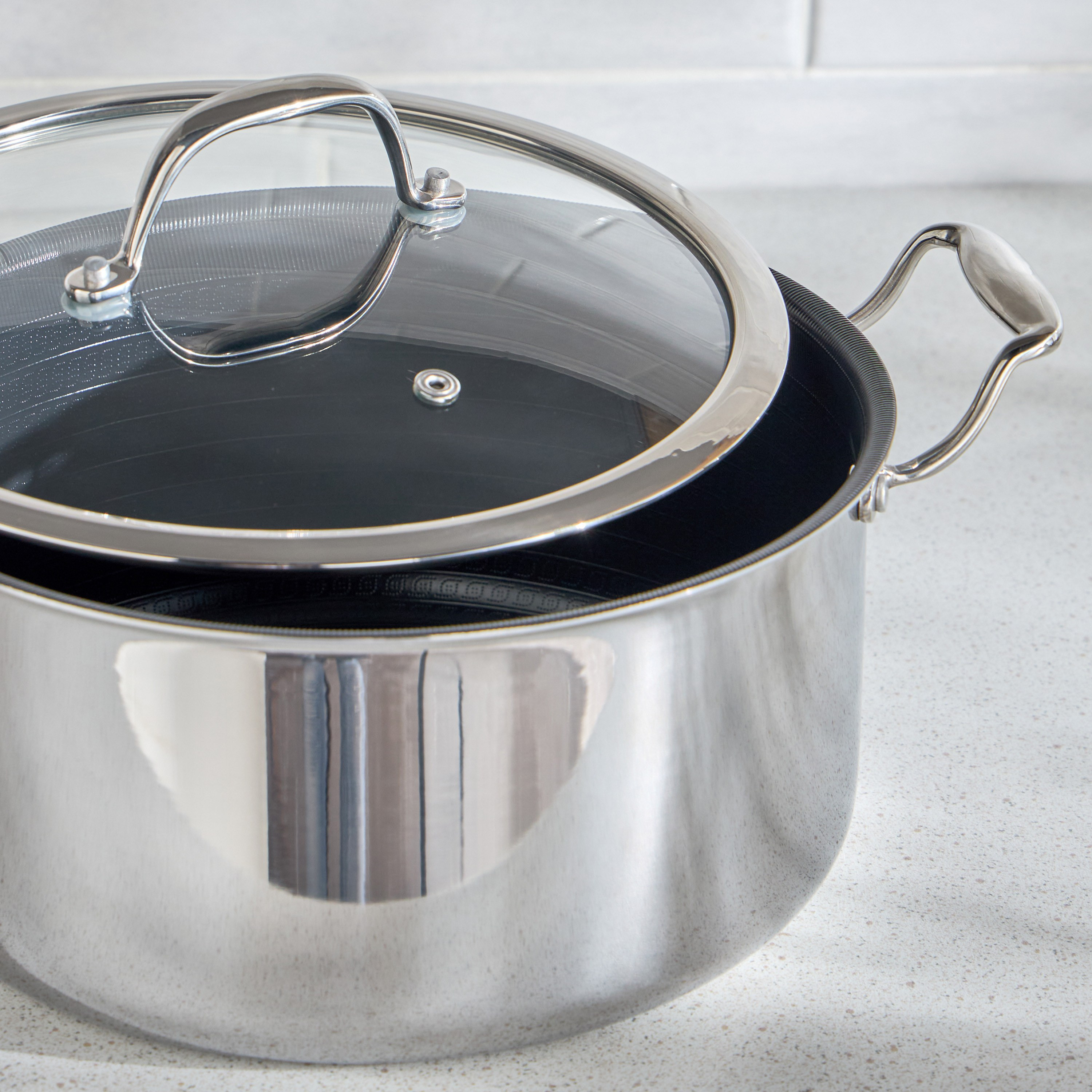 كسرولة ستانلس ستيل ثلاثية الطبقات - ماستر برو - 5.2 لتر-household-kitchen-cookware-potsandpans-image-3