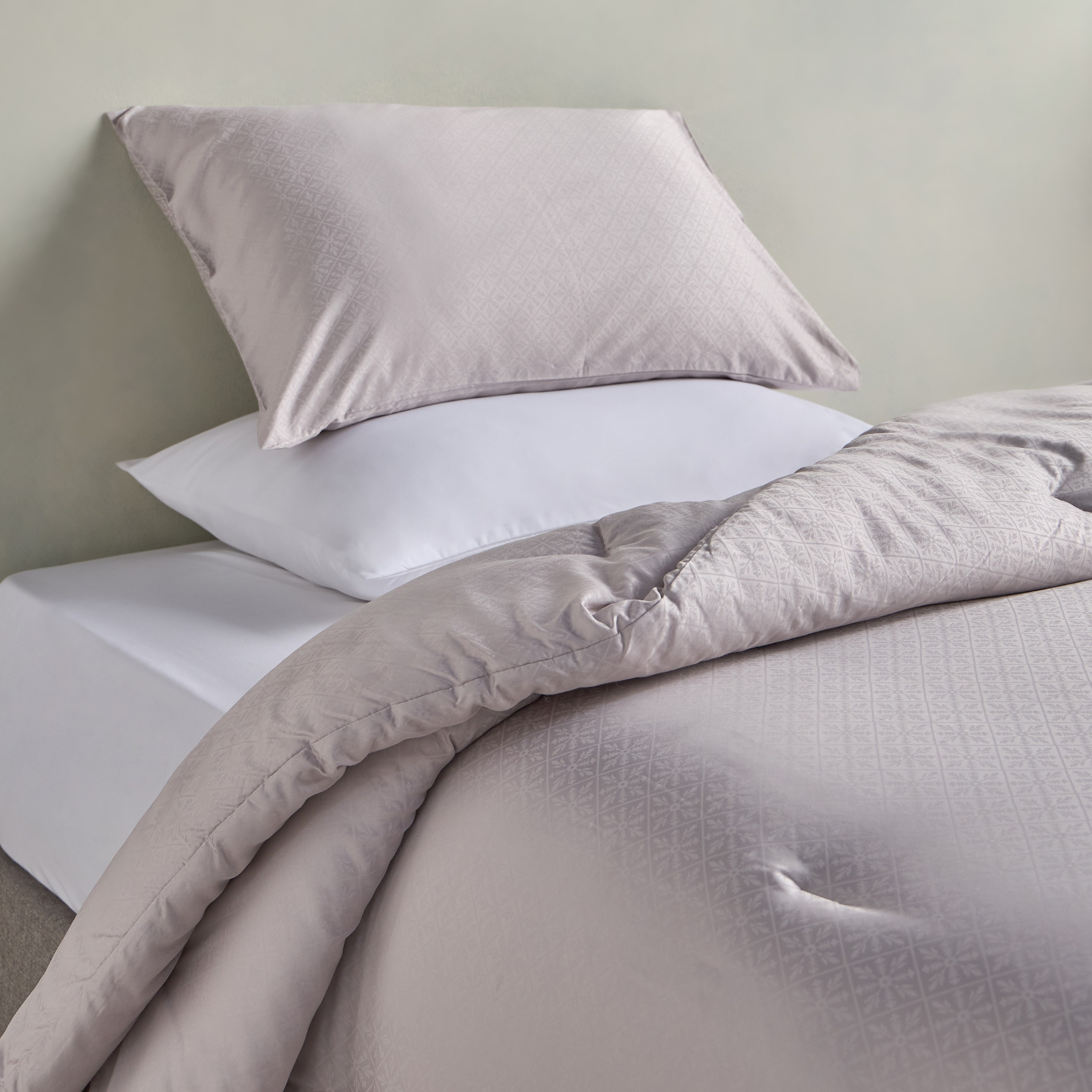 Avira Egyptian Cotton 400 Thread Count 2-Piece Full Comforter Set - 160x240 cm