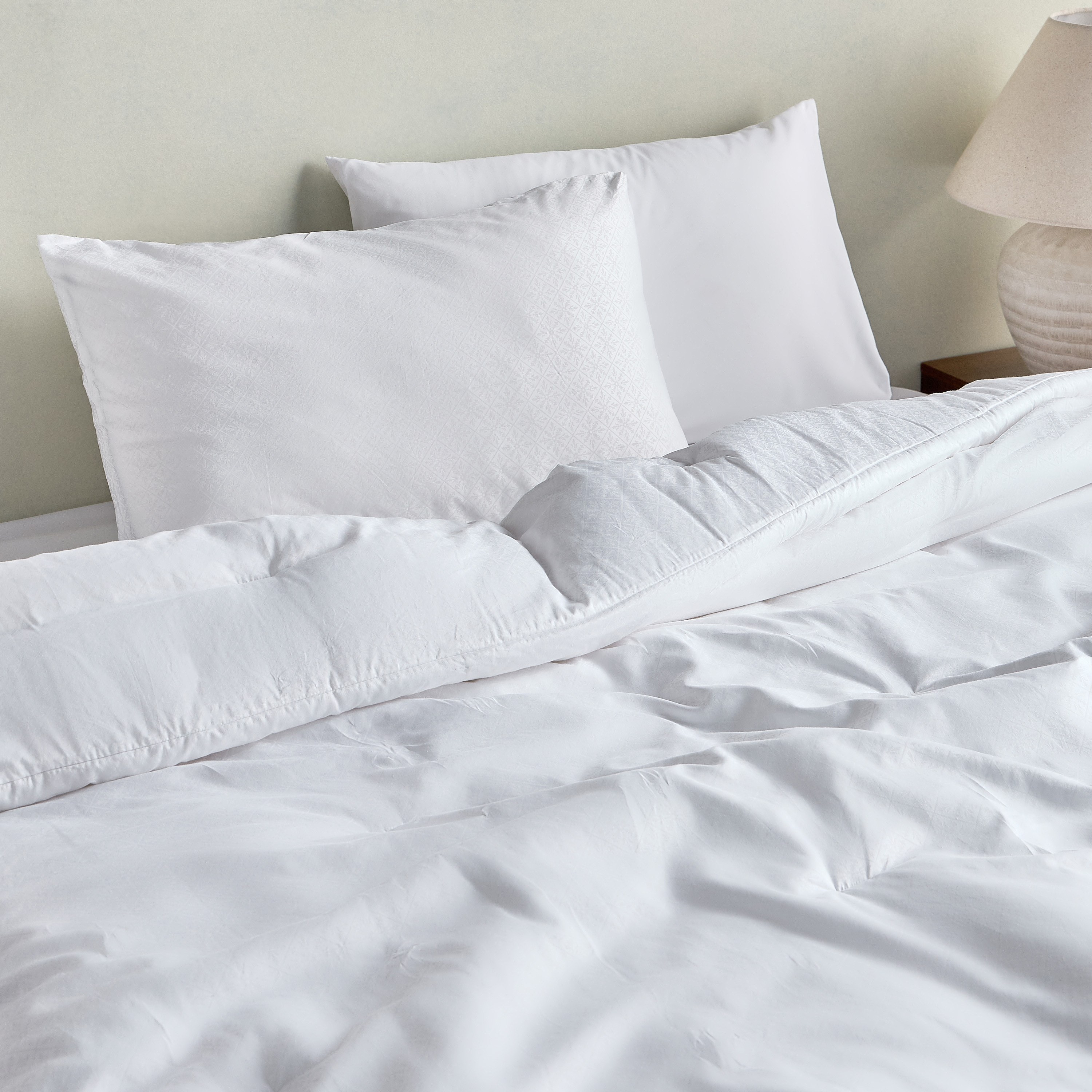 Avira Egyptian Cotton 400 Thread Count 2-Piece Full Comforter Set - 160x240 cm-household-bedding-comfortersandbedspreads-comforters-image-5