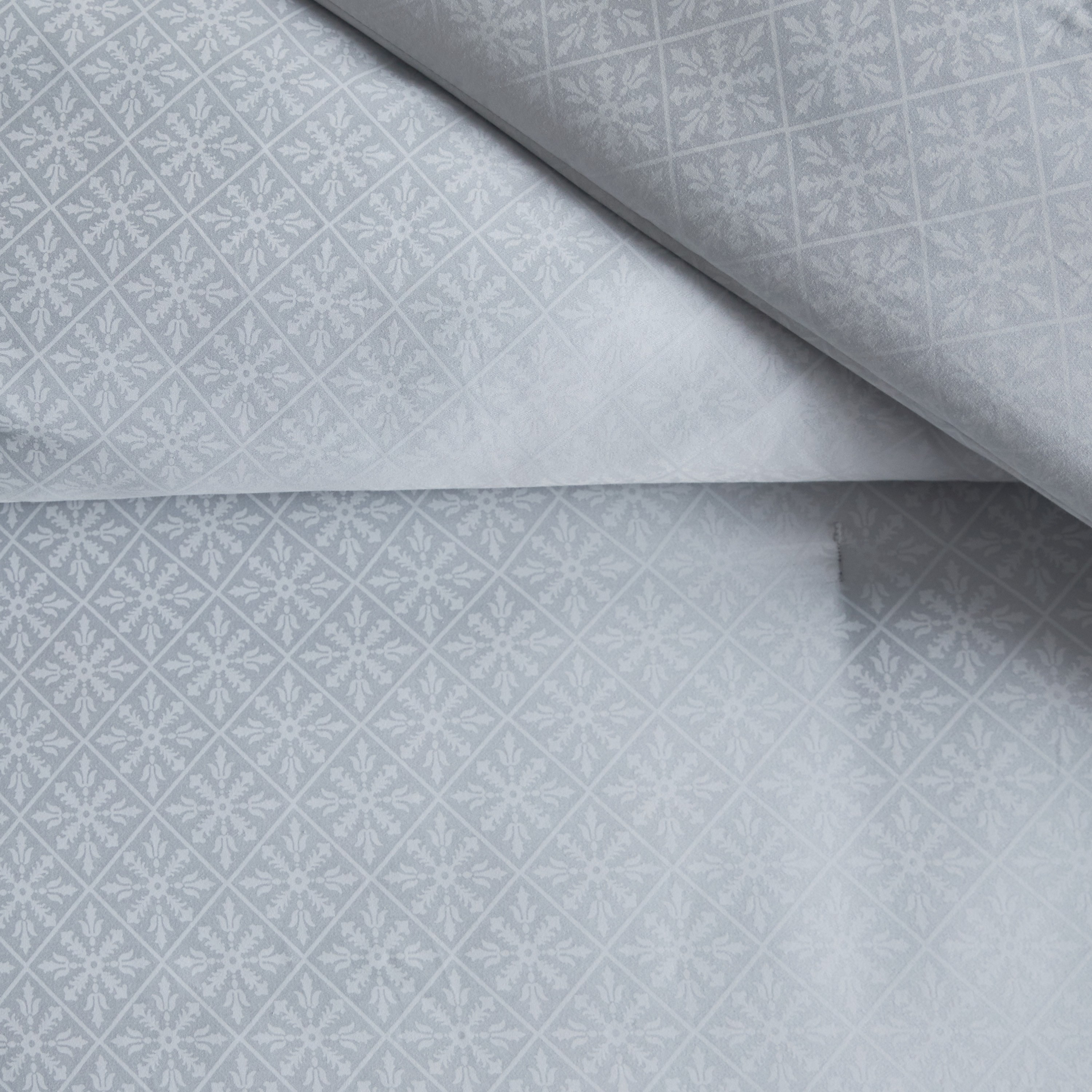 Avira Egyptian Cotton 400 Thread Count 3-Piece Queen Comforter Set - 200x240 cm-household-bedding-comfortersandbedspreads-comforters-image-4