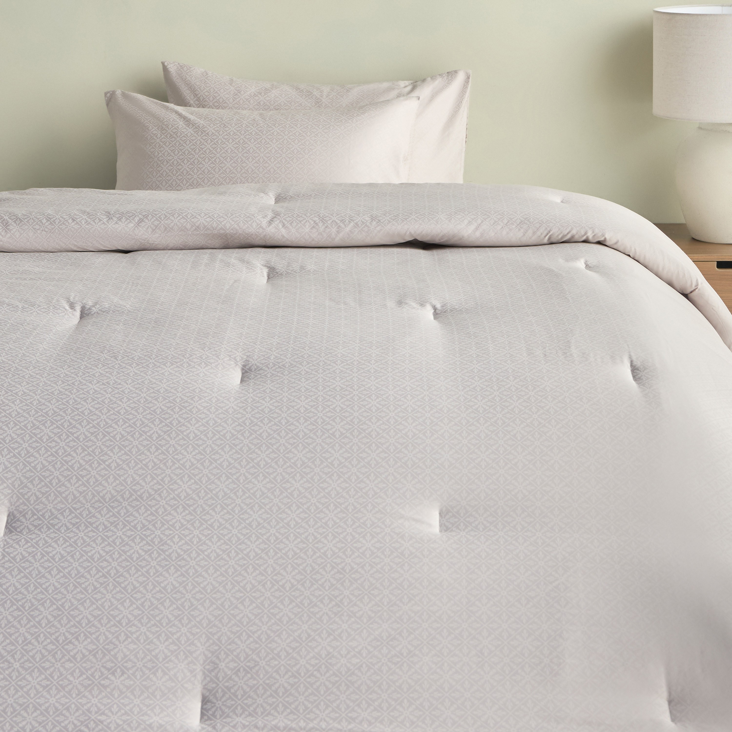 طقم غطاء لحاف كوين 3 قطع من القطن المصري 400 خيط - أفيرا - 200×240 سم-household-bedding-comfortersandbedspreads-comforters-image-2