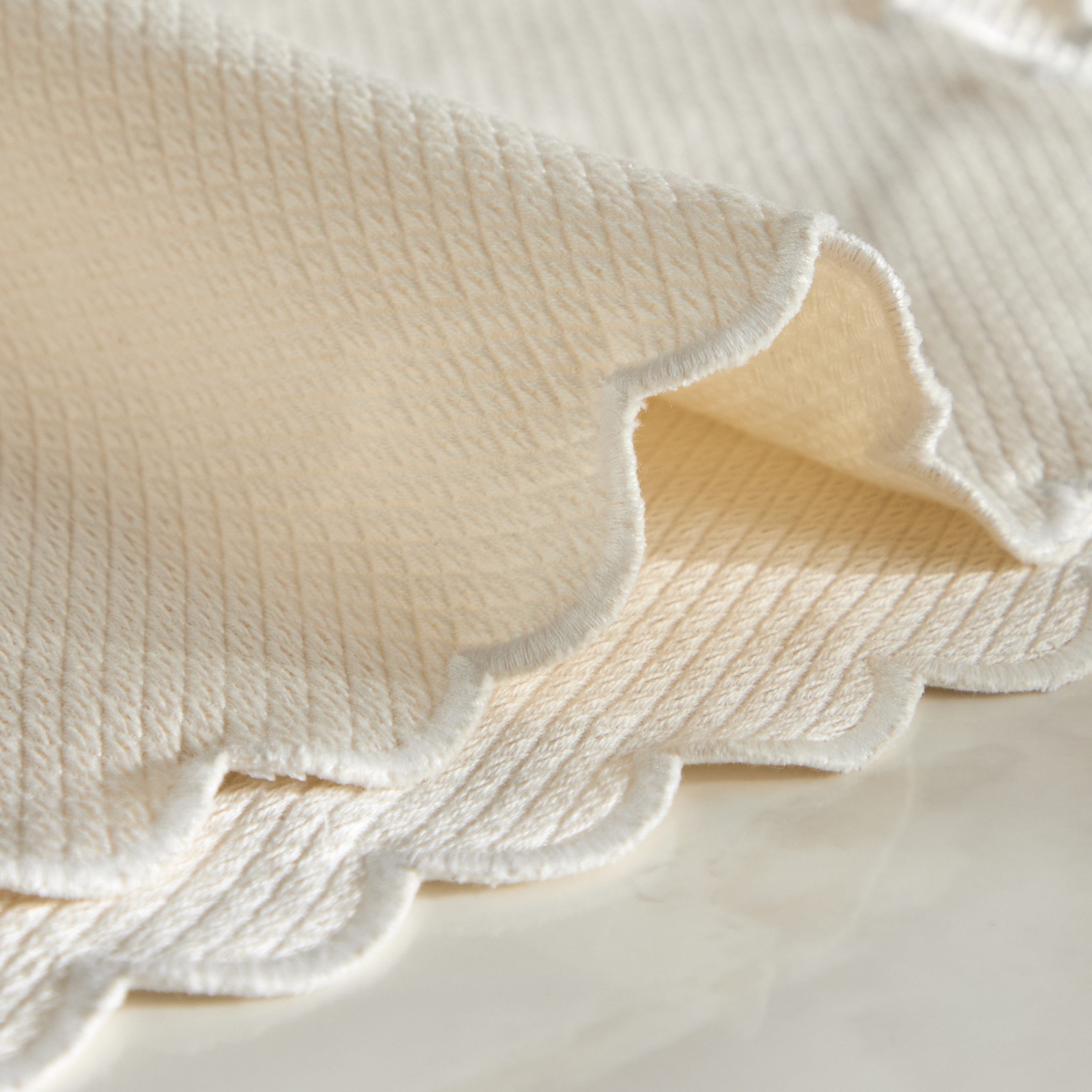 طقم مناديل 4 قطع - فانوس - 39×39 سم-household-dining-tablelinen-napkinsandaccessories-image-2