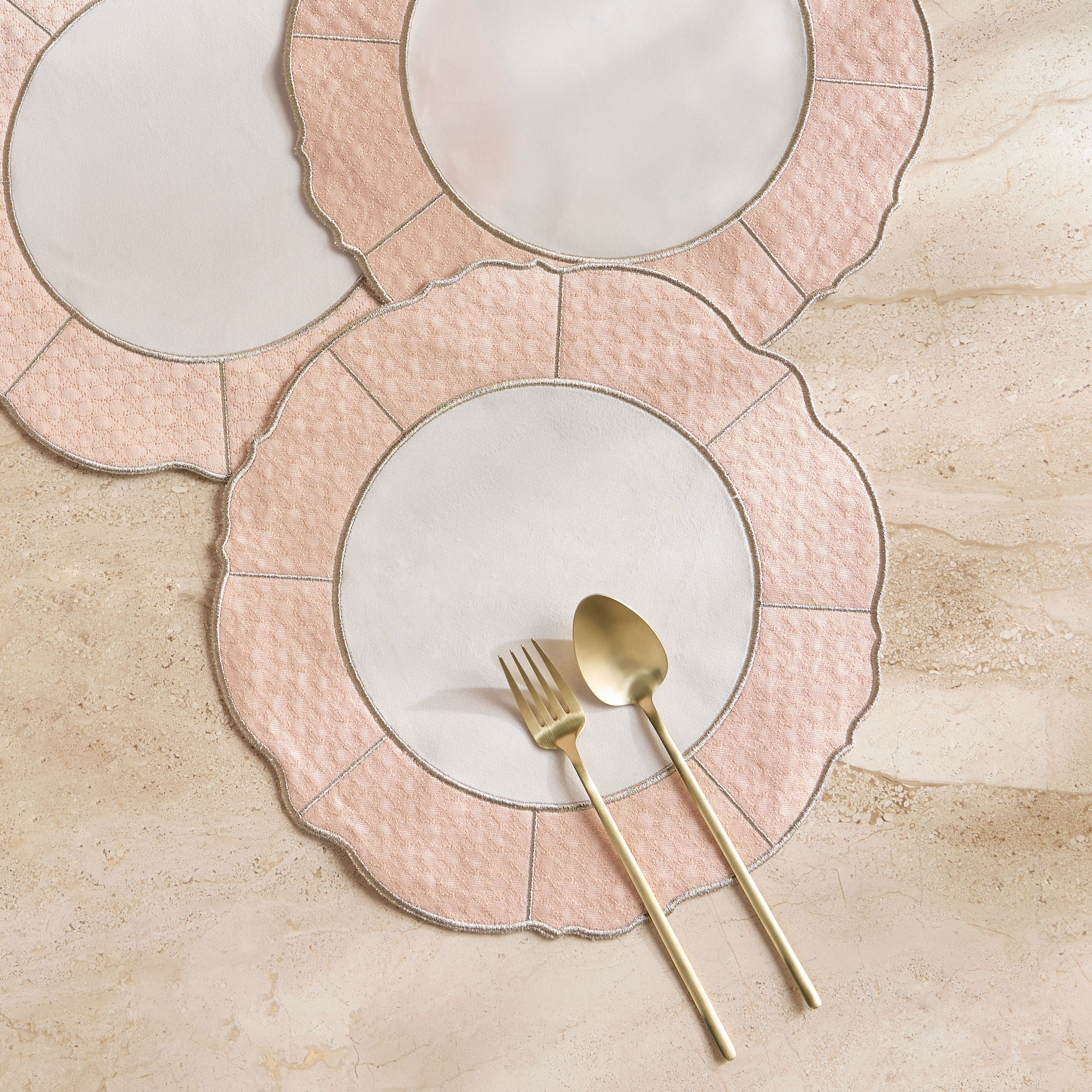 Raqiya Scallop 4-Piece Placemat Set-household-dining-tablelinen-placemats-image-1