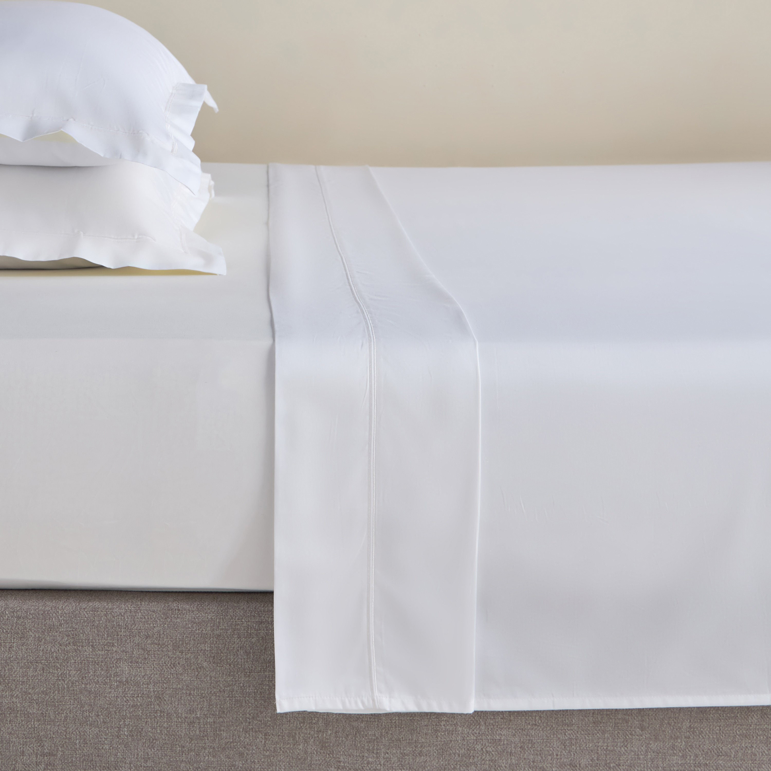 Avira Egyptian Cotton 400 Thread Count Super King Flat Sheet - 260x270 cm-household-bedding-sheetsandpillowcases-flatsheets-image-1