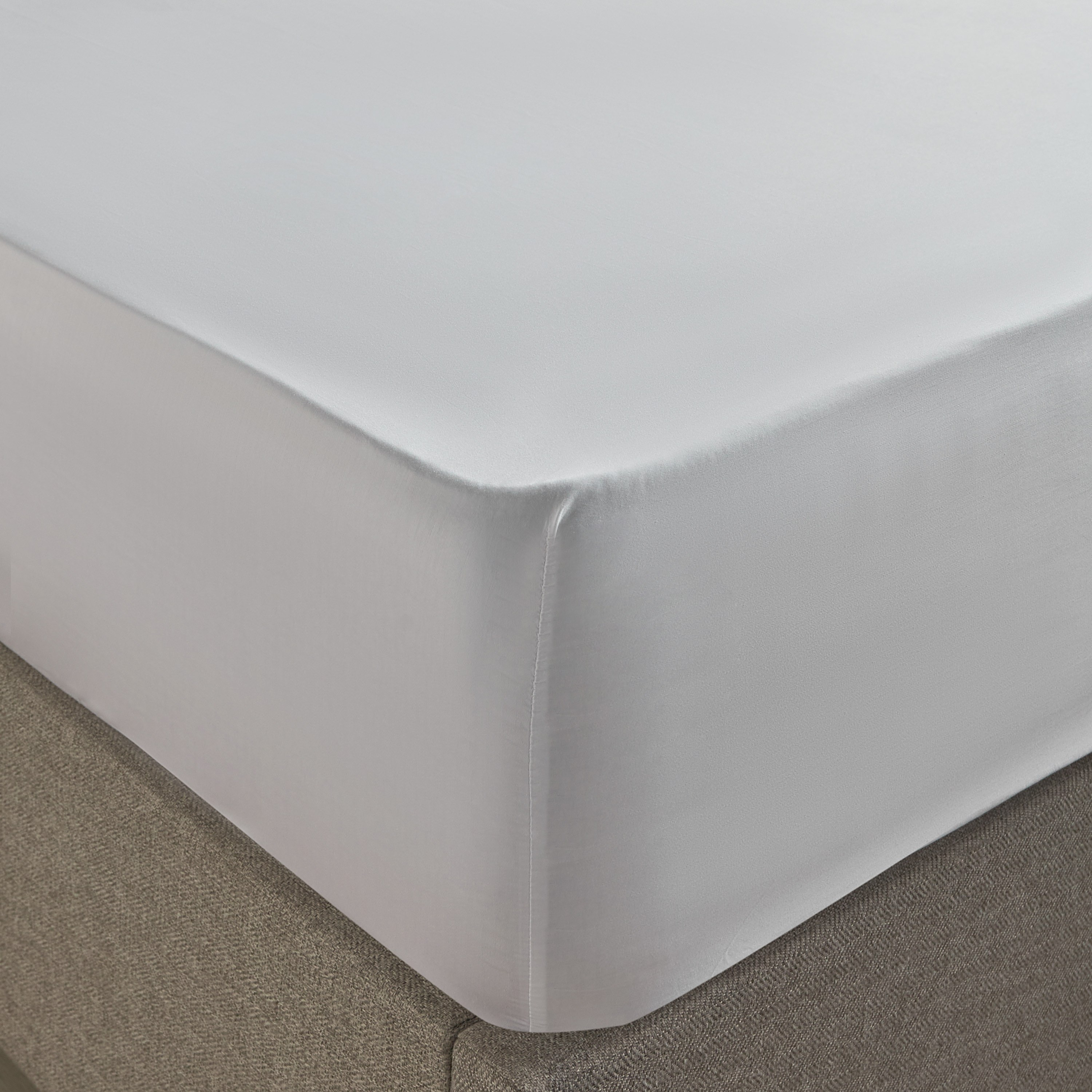 Avira Egyptian Cotton 400 Thread Count King Fitted Sheet - 180x205 cm-household-bedding-sheetsandpillowcases-fittedsheets-image-1