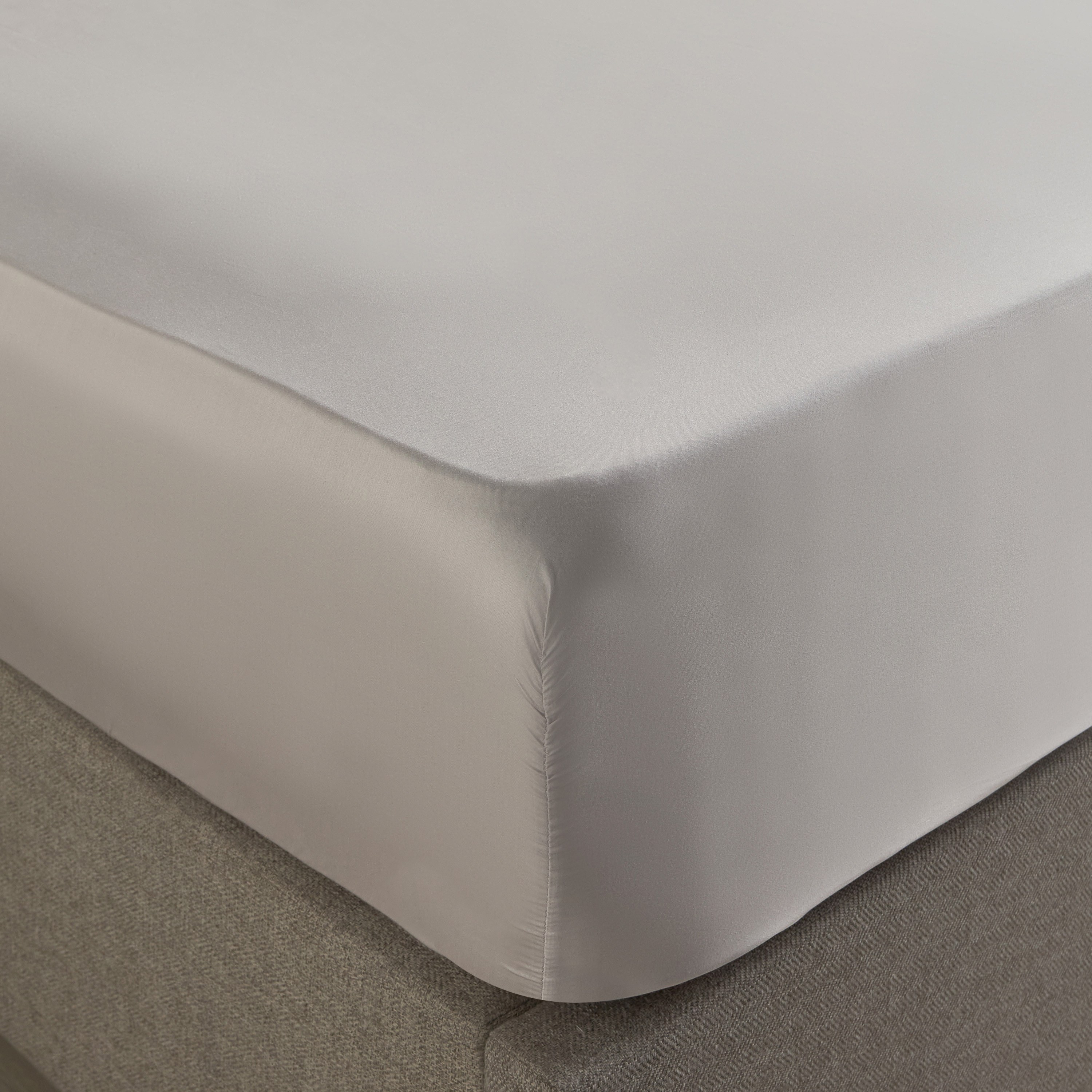 Avira Egyptian Cotton 400 Thread Count Queen Fitted Sheet - 160x200 cm-household-bedding-sheetsandpillowcases-fittedsheets-image-1