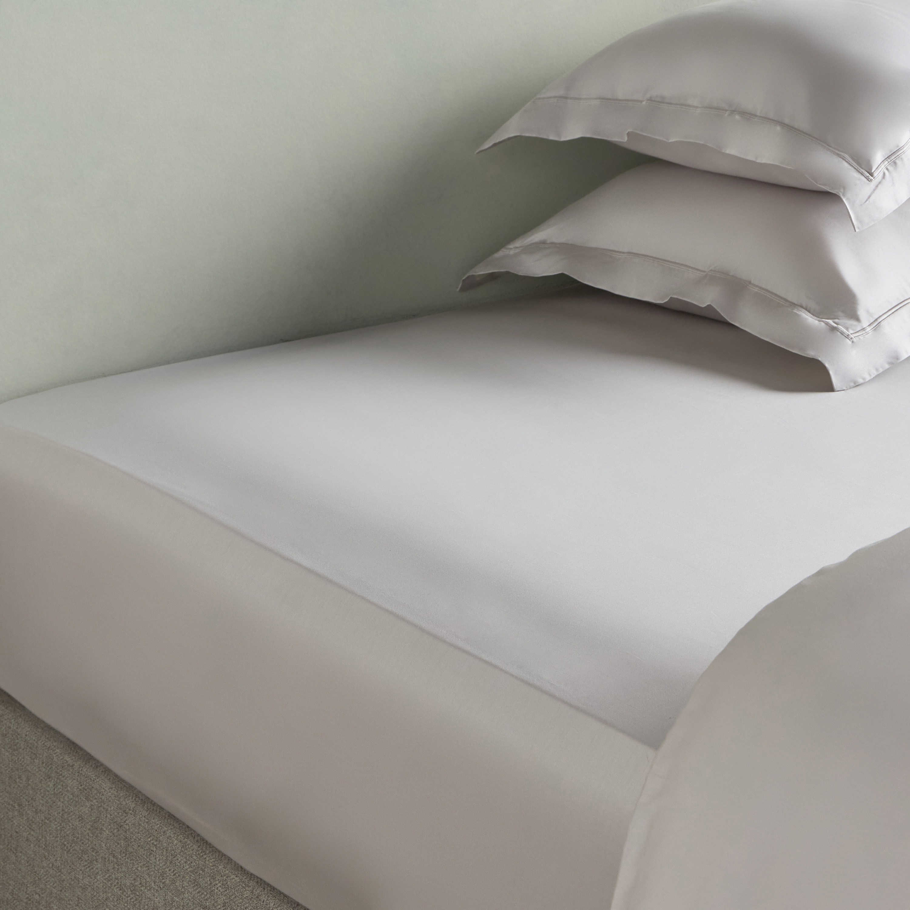 Avira Egyptian Cotton 400 Thread Count Queen Fitted Sheet - 160x200 cm-household-bedding-sheetsandpillowcases-fittedsheets-image-3