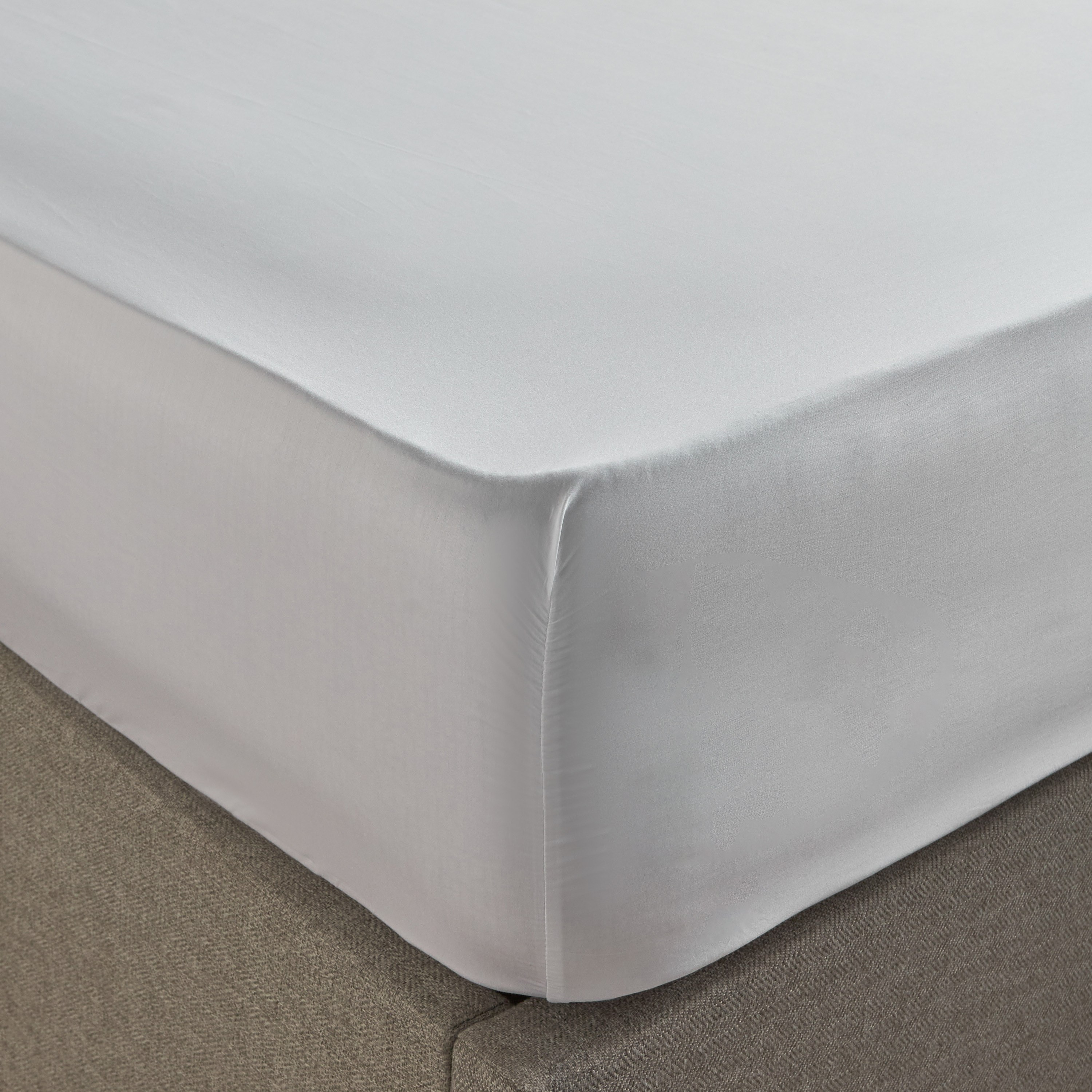 Avira Egyptian Cotton 400 Thread Count Queen Fitted Sheet - 160x200 cm-household-bedding-sheetsandpillowcases-fittedsheets-image-1
