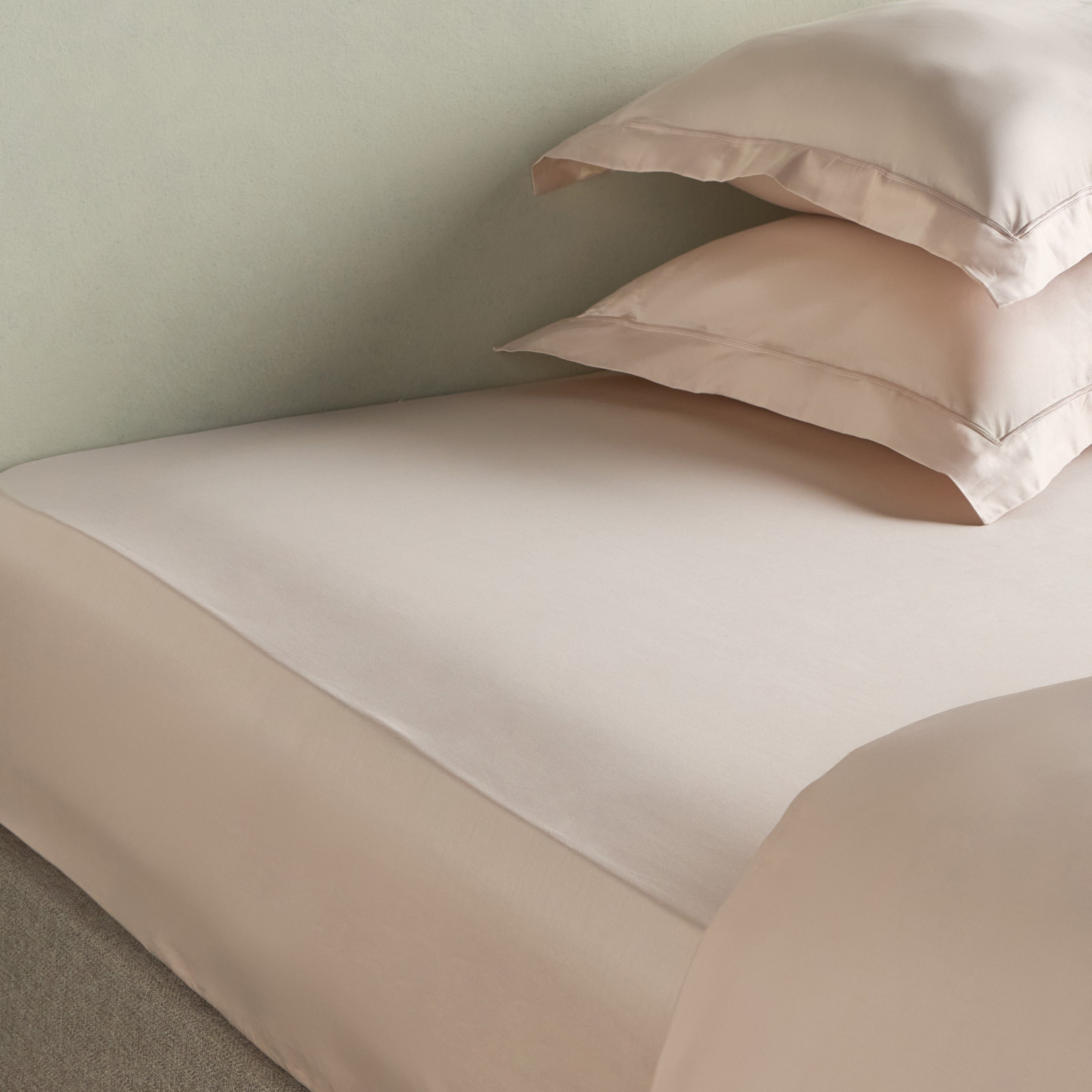 Avira Egyptian Cotton 400 Thread Count Super King Fitted Sheet - 200x205 cm-household-bedding-sheetsandpillowcases-fittedsheets-image-3