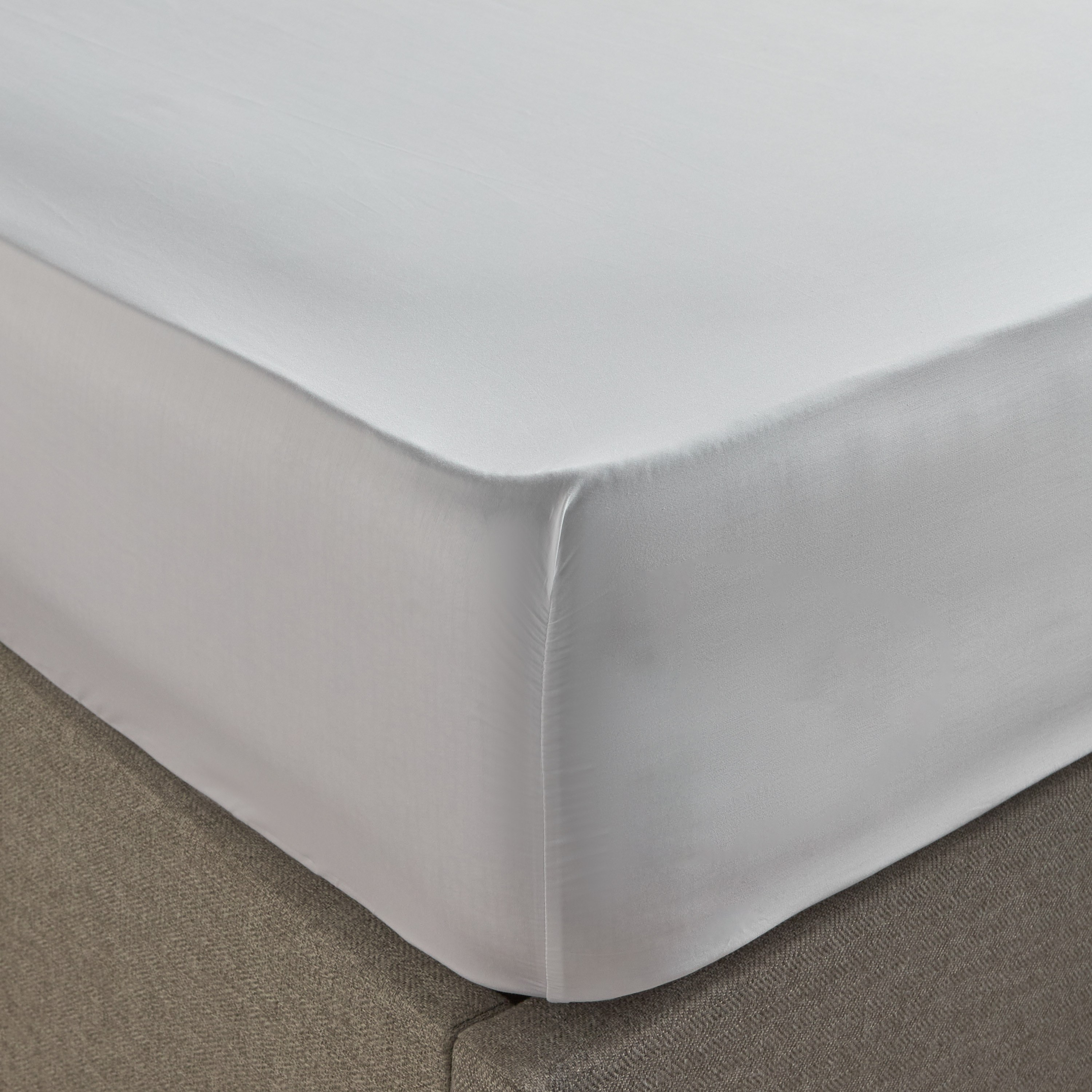 Avira Egyptian Cotton 400 Thread Count Super King Fitted Sheet - 200x205 cm-household-bedding-sheetsandpillowcases-fittedsheets-image-1