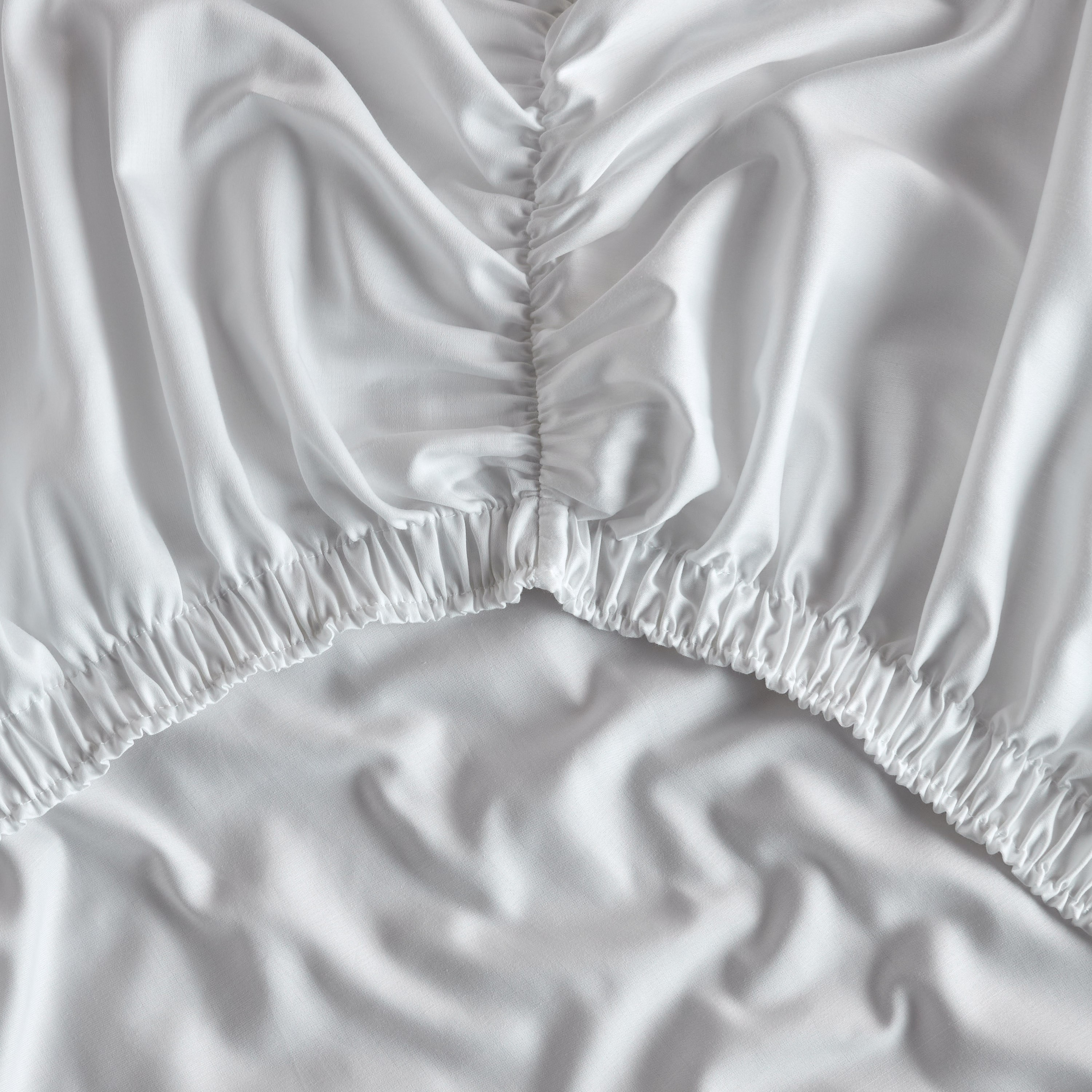 Avira Egyptian Cotton 400 Thread Count Super King Fitted Sheet - 200x205 cm-household-bedding-sheetsandpillowcases-fittedsheets-image-2