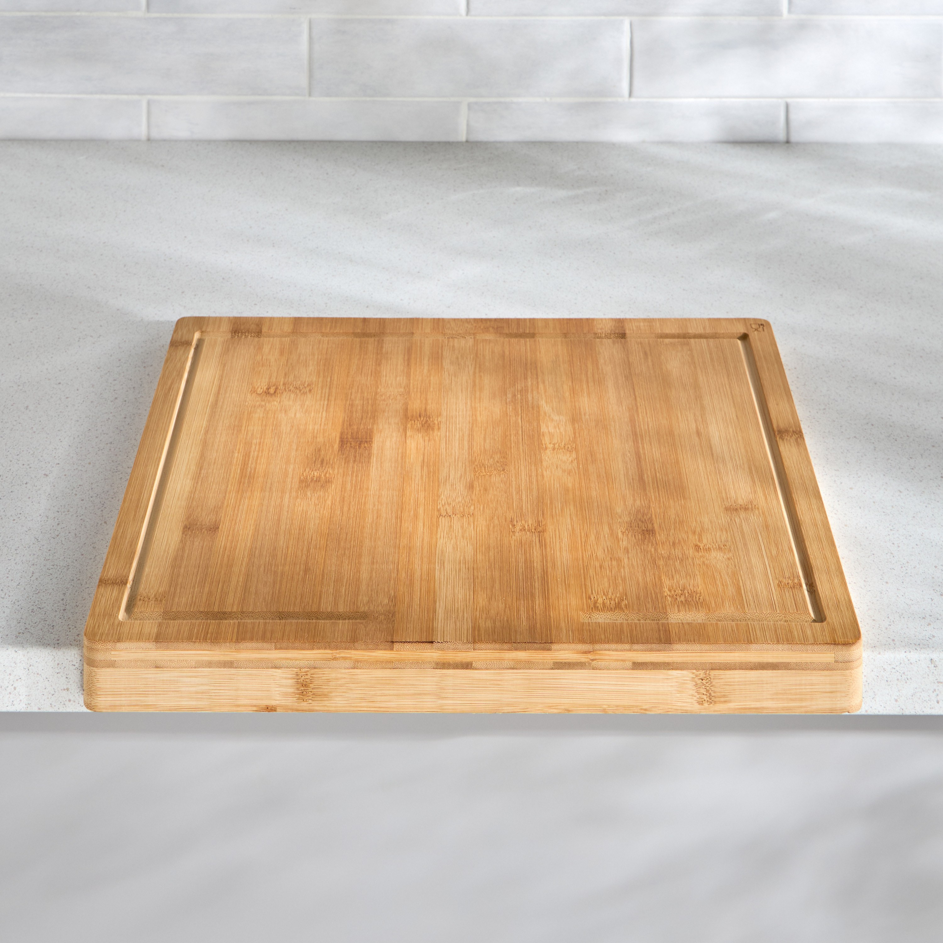 Gage Cutting Board - 33x45 cm-household-kitchen-kitchentoolsandutensils-cuttingboards-image-2