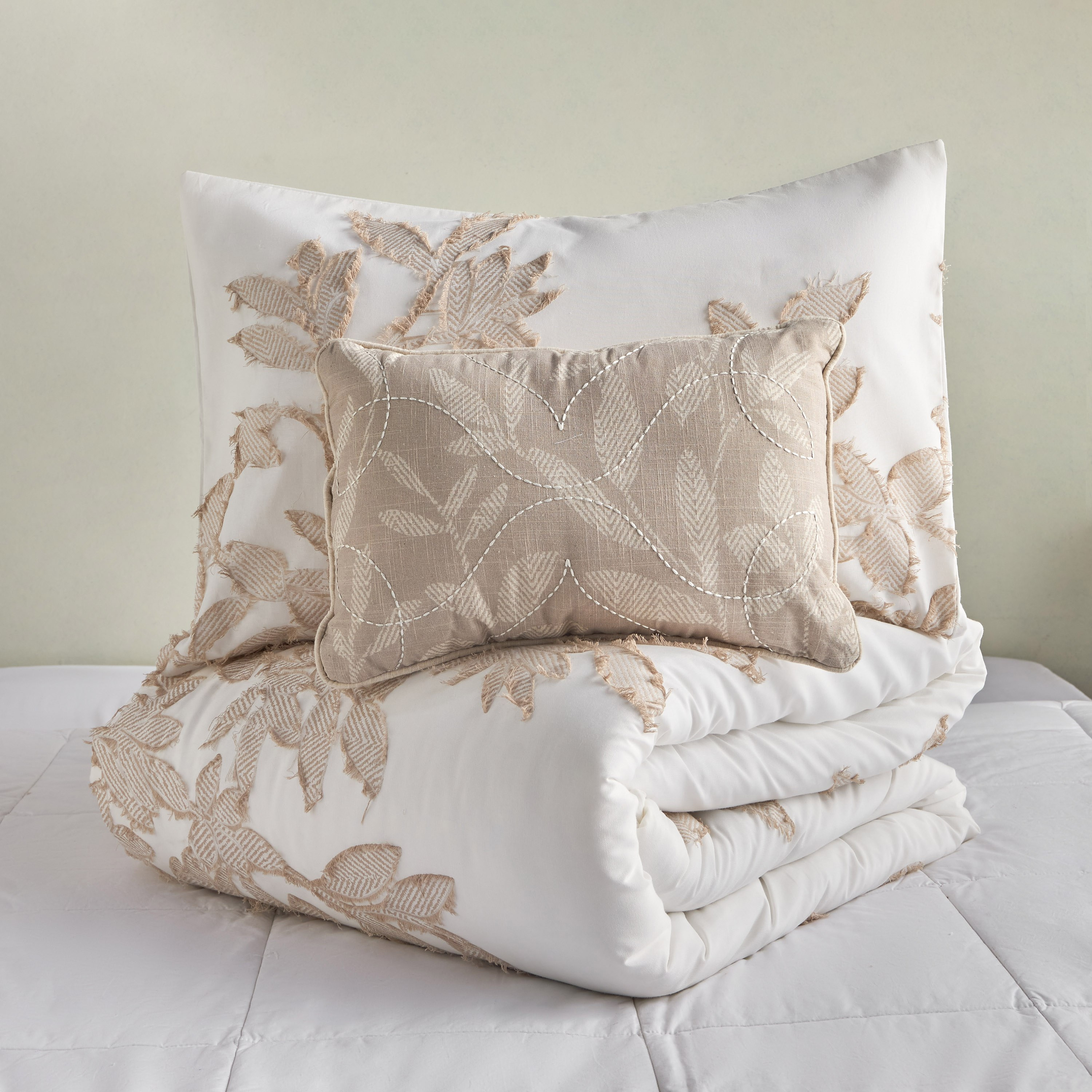 Rocco Tufted 4-Piece Super King Comforter Set - 240x260 cm-household-bedding-comfortersandbedspreads-comforters-image-6