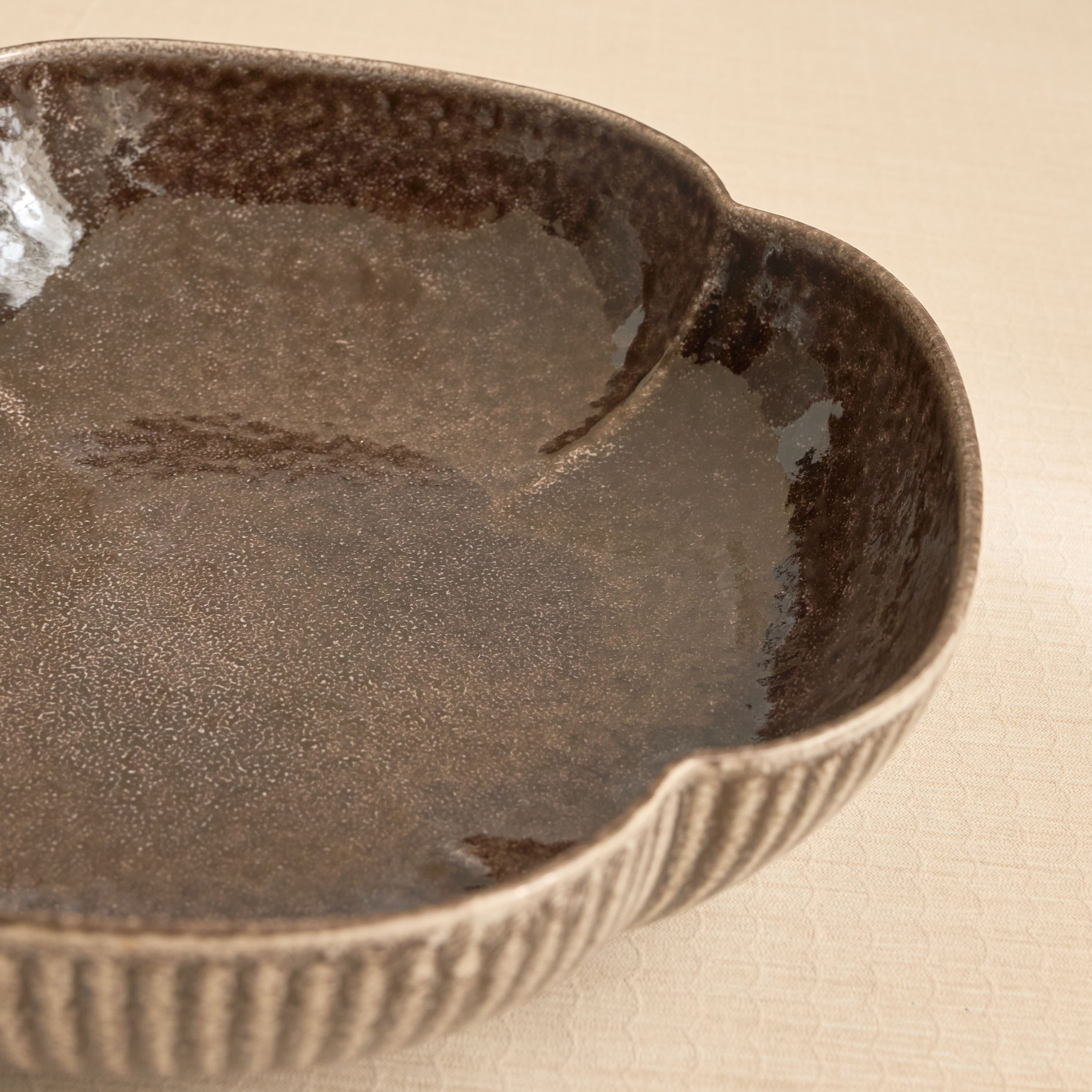 Olivia Ceramic Deep Serve Plate - 28 cm-household-dining-dinnerware-plates-image-2