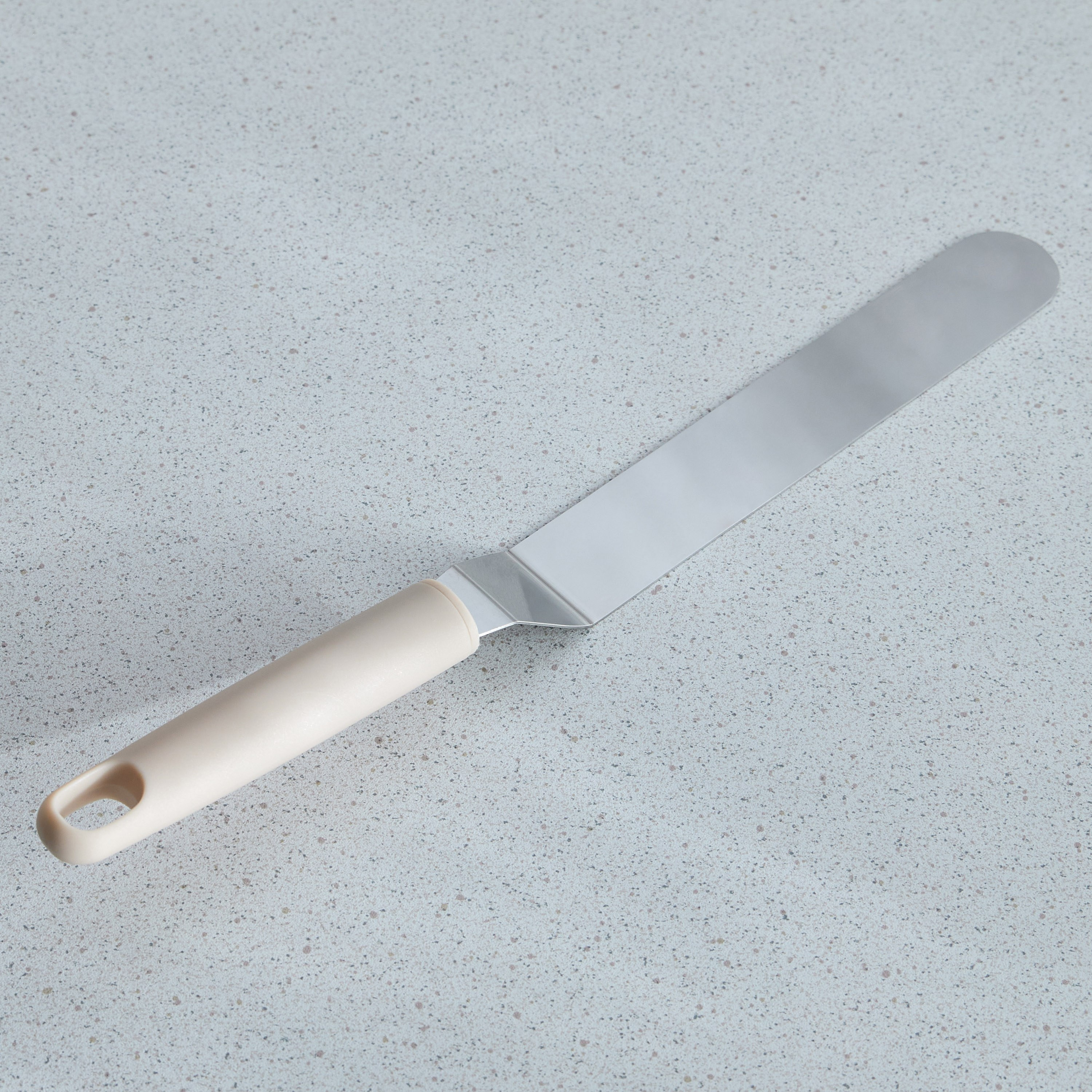 Nyla Angled Spatula