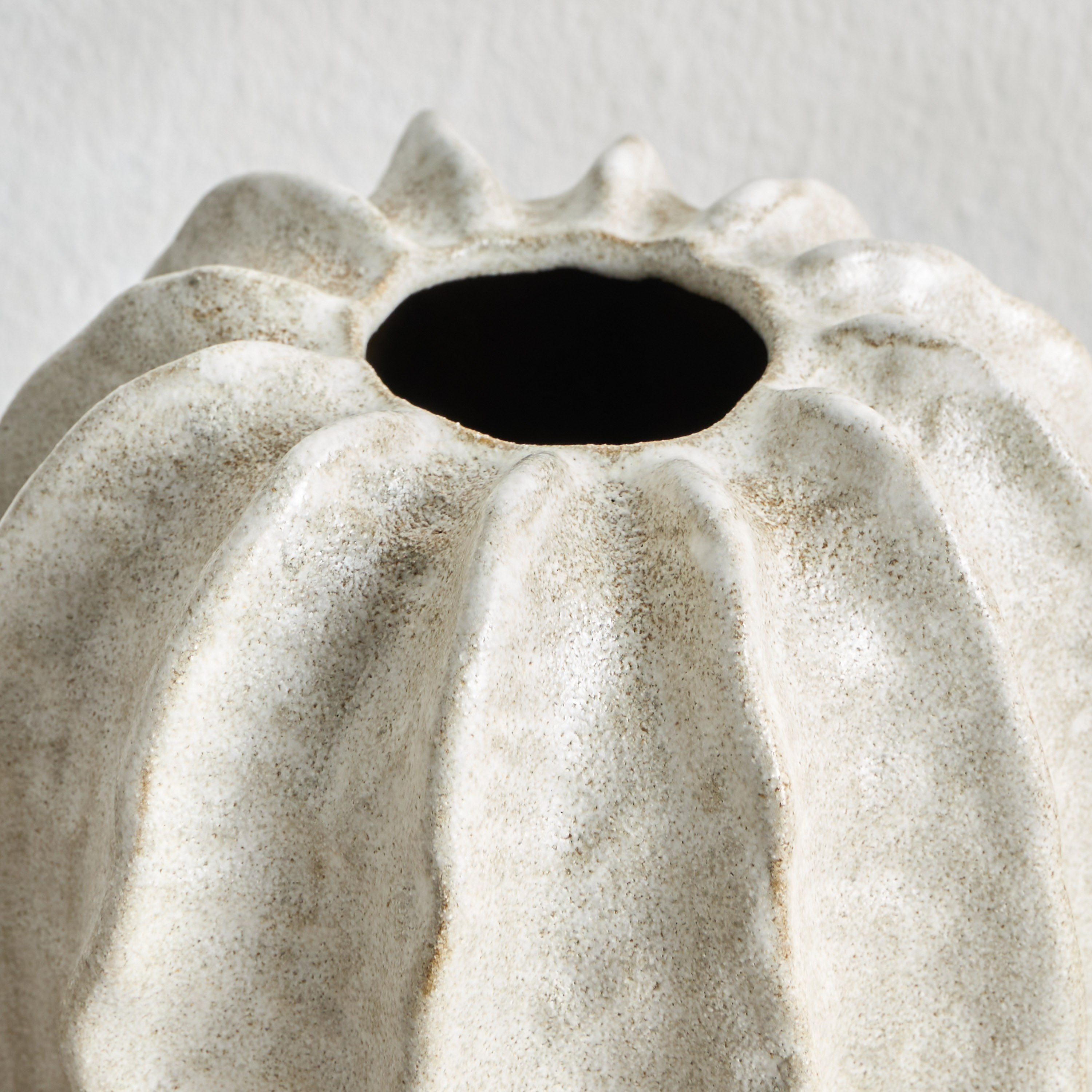 Dara Ceramic Vase - 26 cm-household-decor-vasesandbowls-image-2