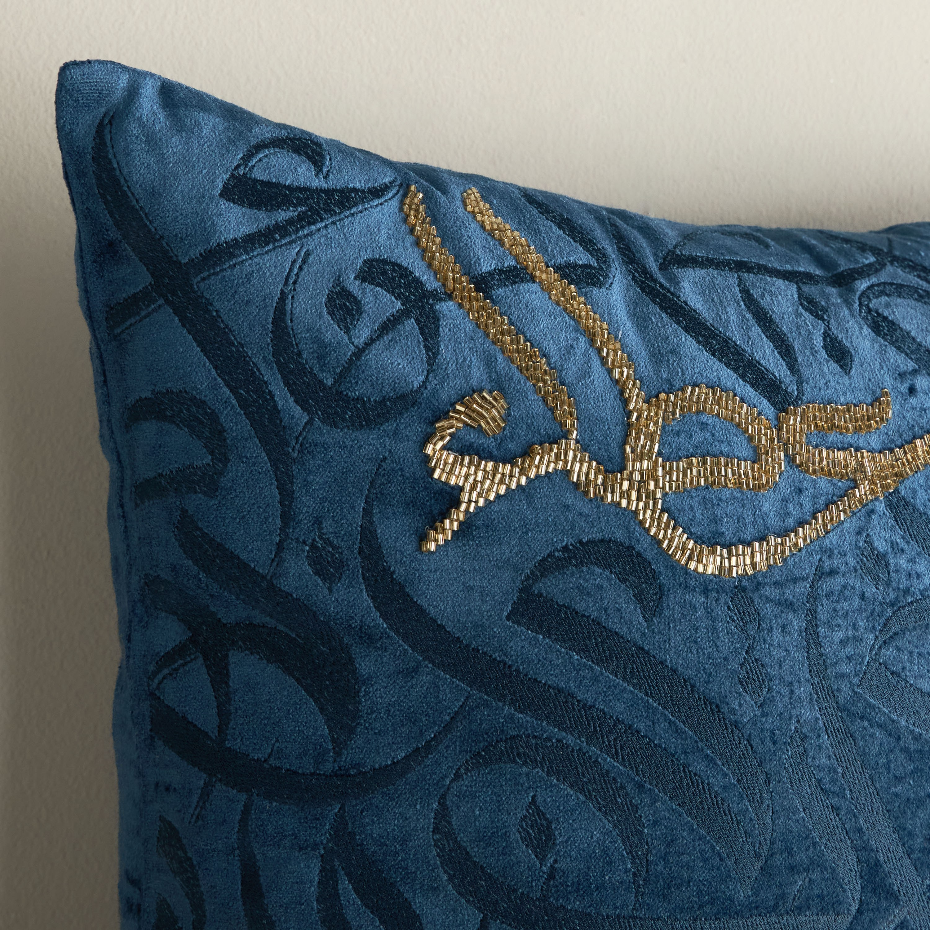 Diaa Allam-Ehsan Embroidered Filled Cushion - 45x45 cm-household-cushionsandthrows-filledcushions-decorativecushions-image-2