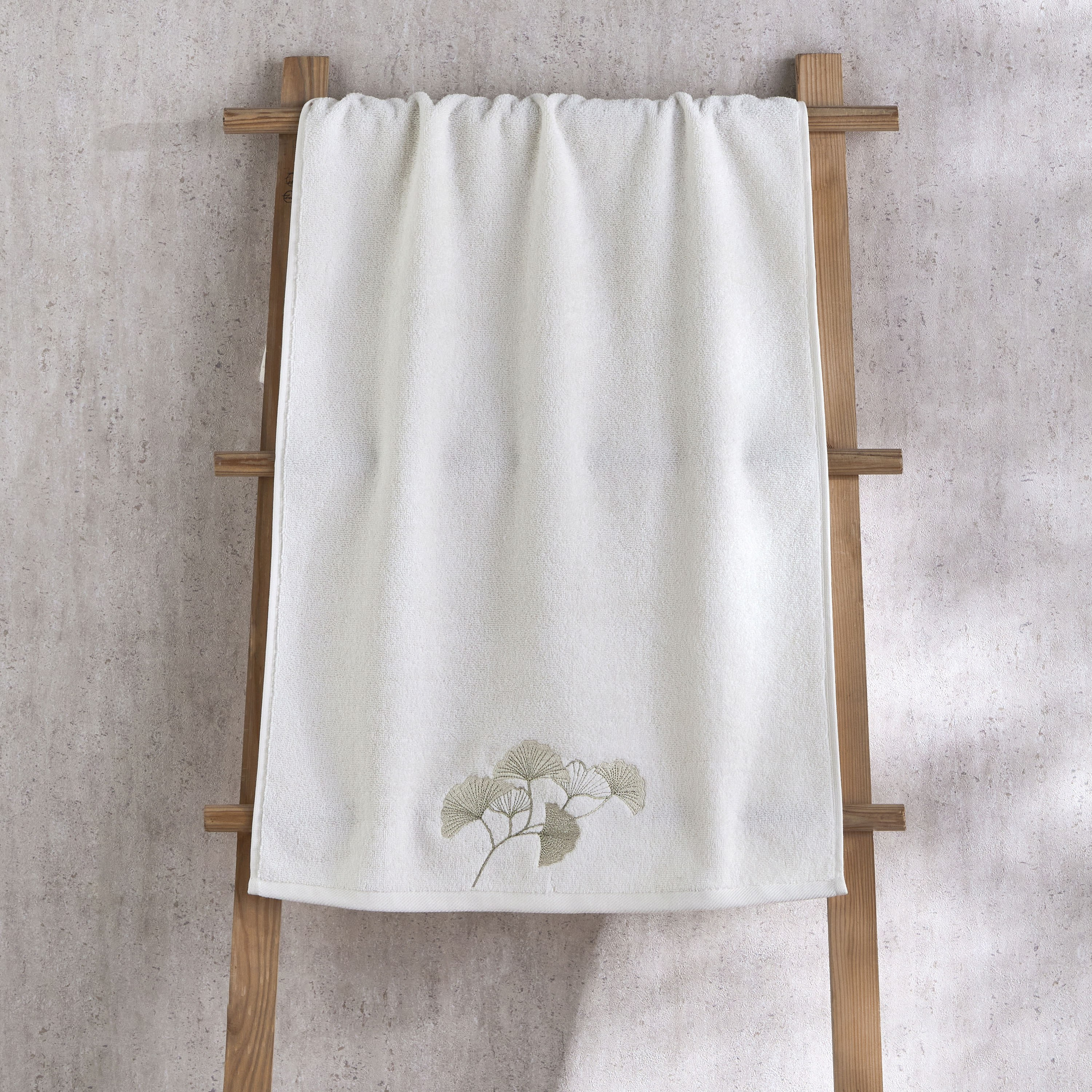 طقم مناشف يد قطن تركي 550 جرام لكل متر مربع قطعتين - أمورا - 50x90 سم-household-bathandlaundry-bathlinen-towels-image-2