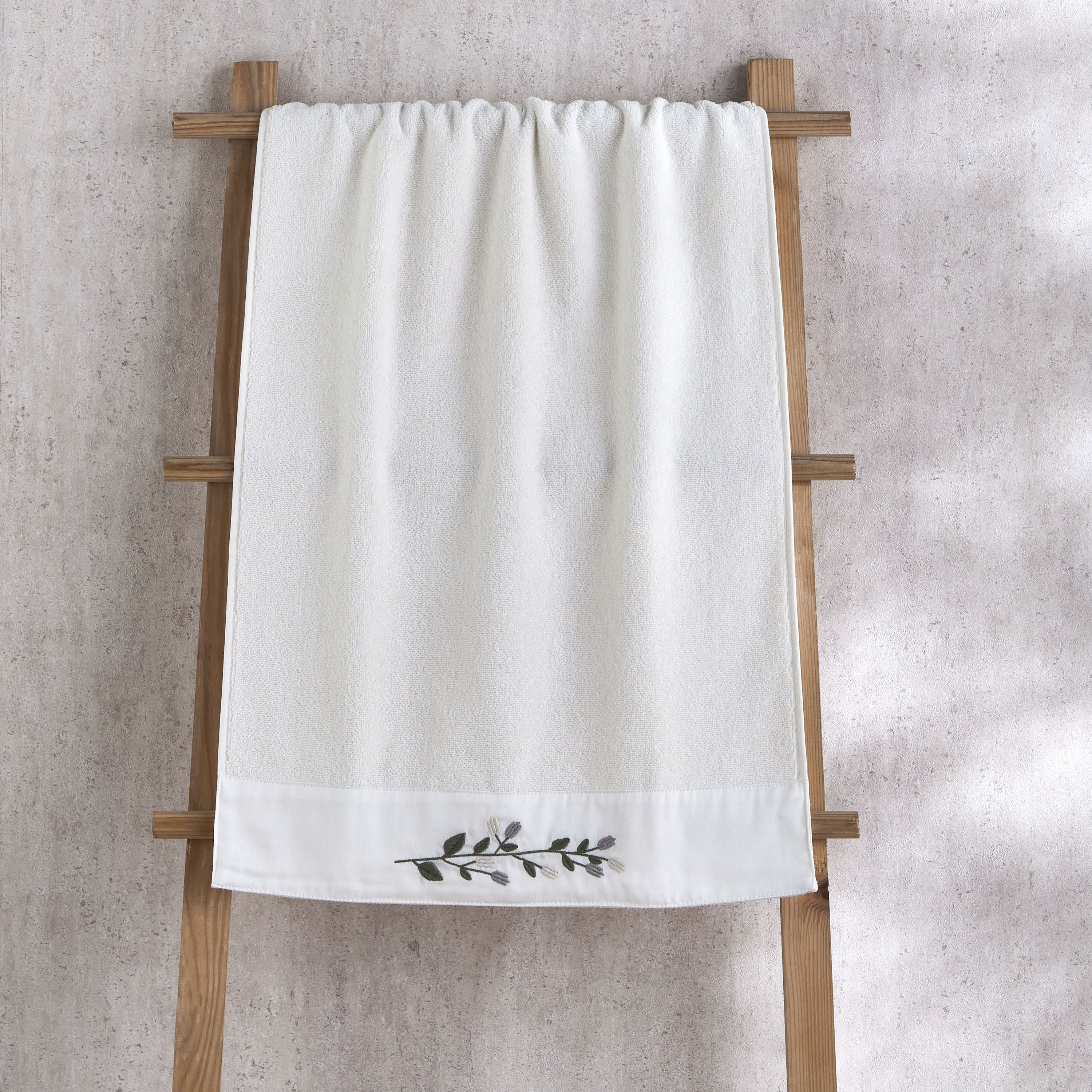 طقم مناشف يد من القطن التركي 550 جرام لكل متر مربع - قطعتان - جورامي - 50×90 سم-household-bathandlaundry-bathlinen-towels-image-2