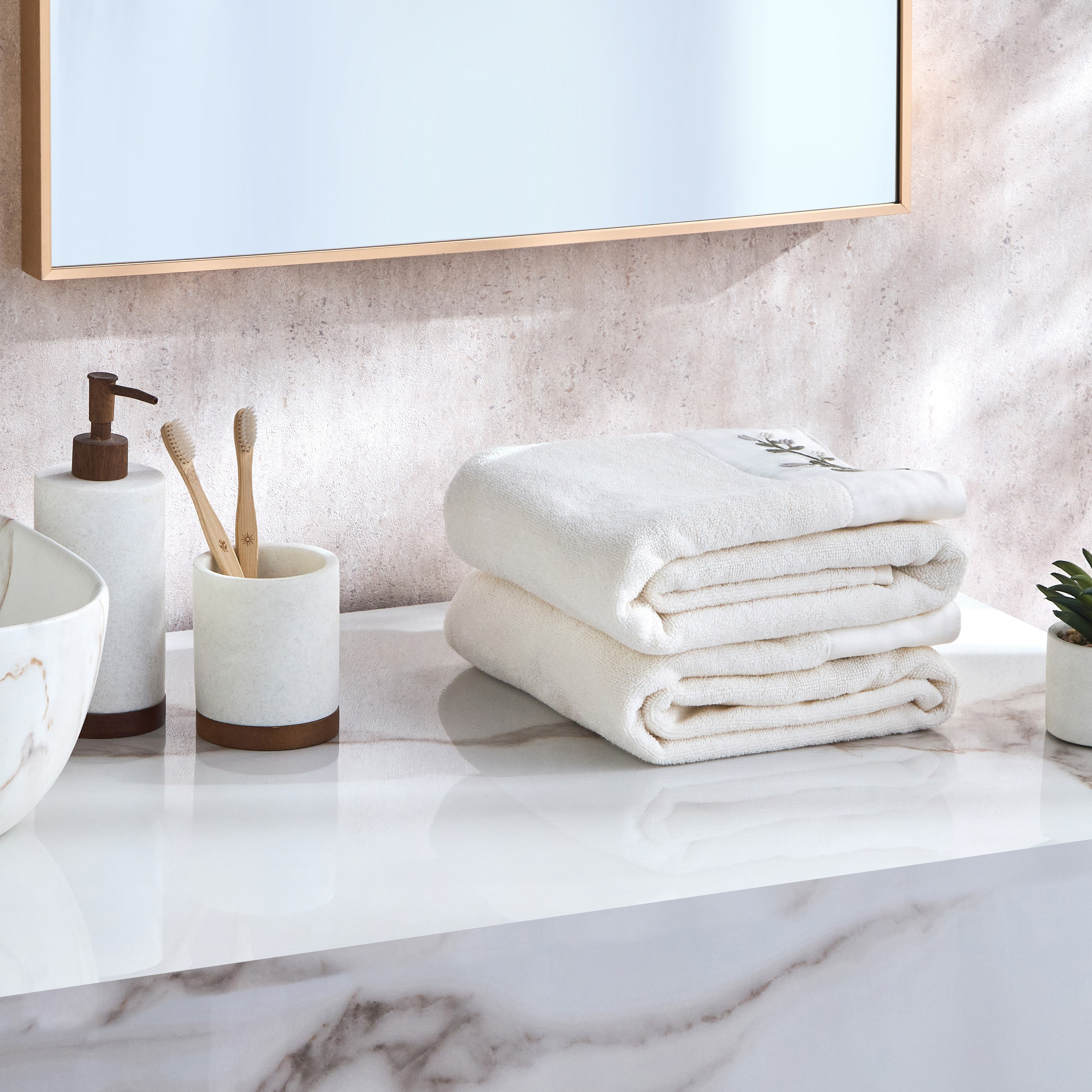 طقم مناشف يد من القطن التركي 550 جرام لكل متر مربع - قطعتان - جورامي - 50×90 سم-household-bathandlaundry-bathlinen-towels-image-6