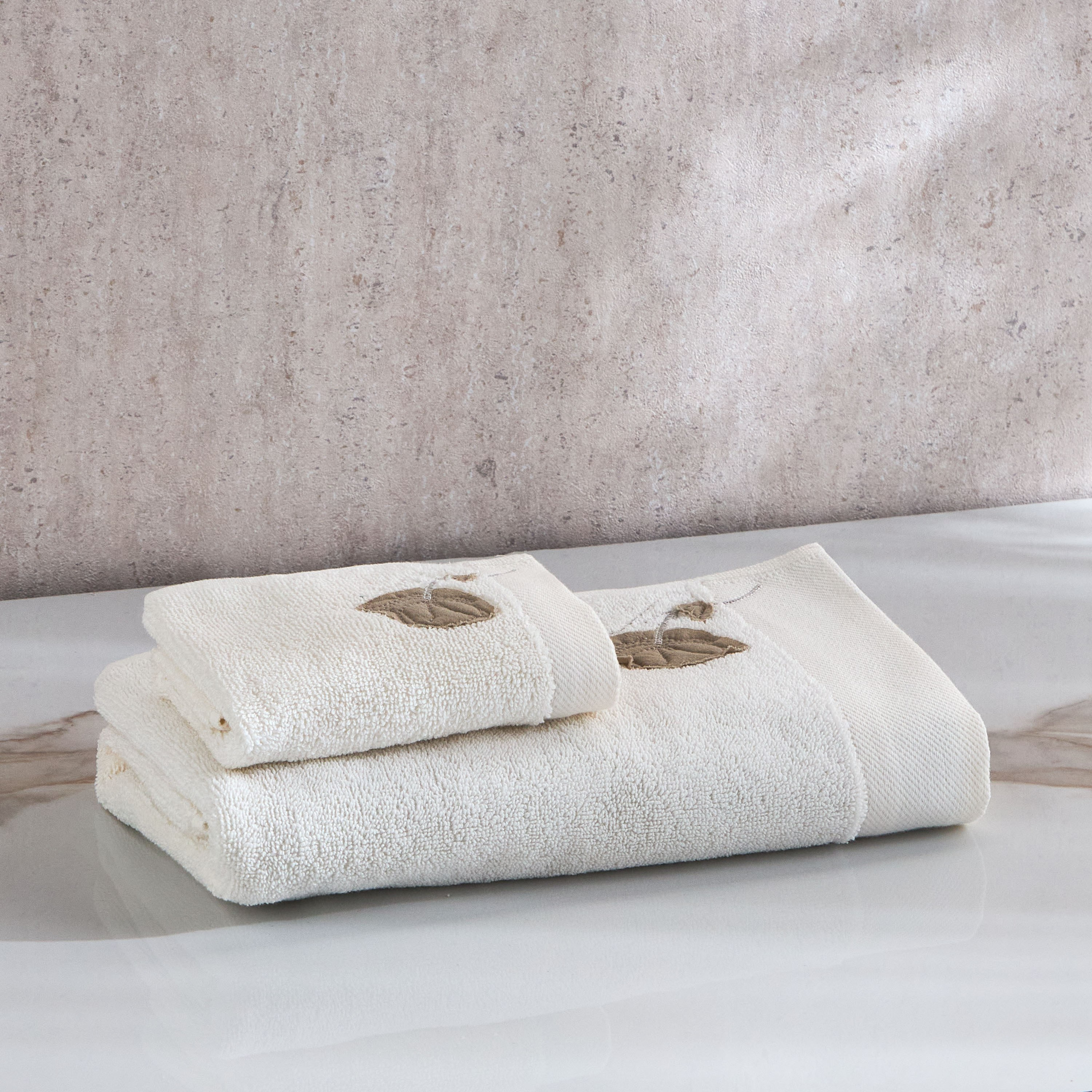 طقم مناشف يد قطن تركي 550 جرام لكل متر مربع 4 قطع - ريكو - 30x30 سم-household-bathandlaundry-bathlinen-towels-image-5