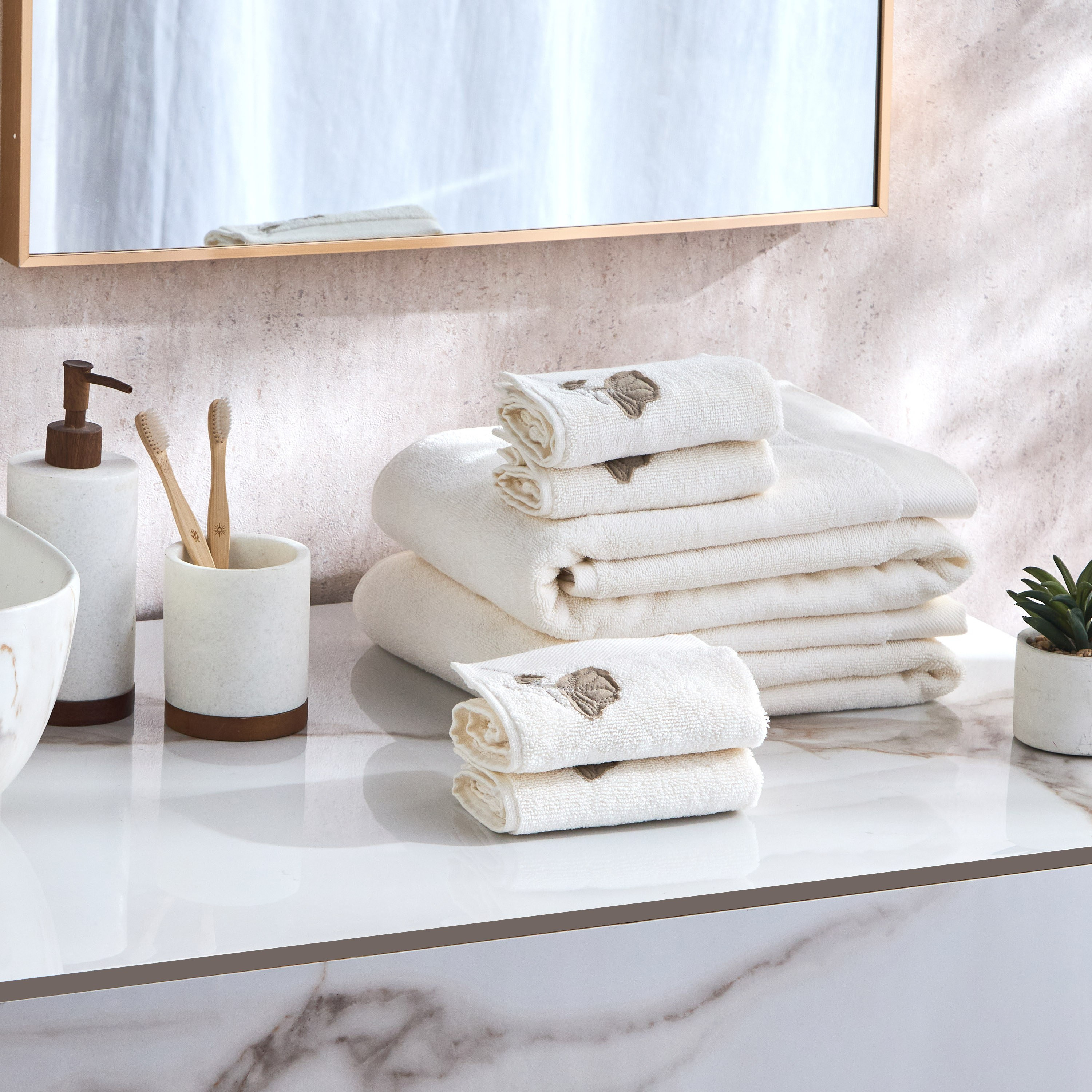 طقم مناشف يد قطن تركي 550 جرام لكل متر مربع 4 قطع - ريكو - 30x30 سم-household-bathandlaundry-bathlinen-towels-image-6