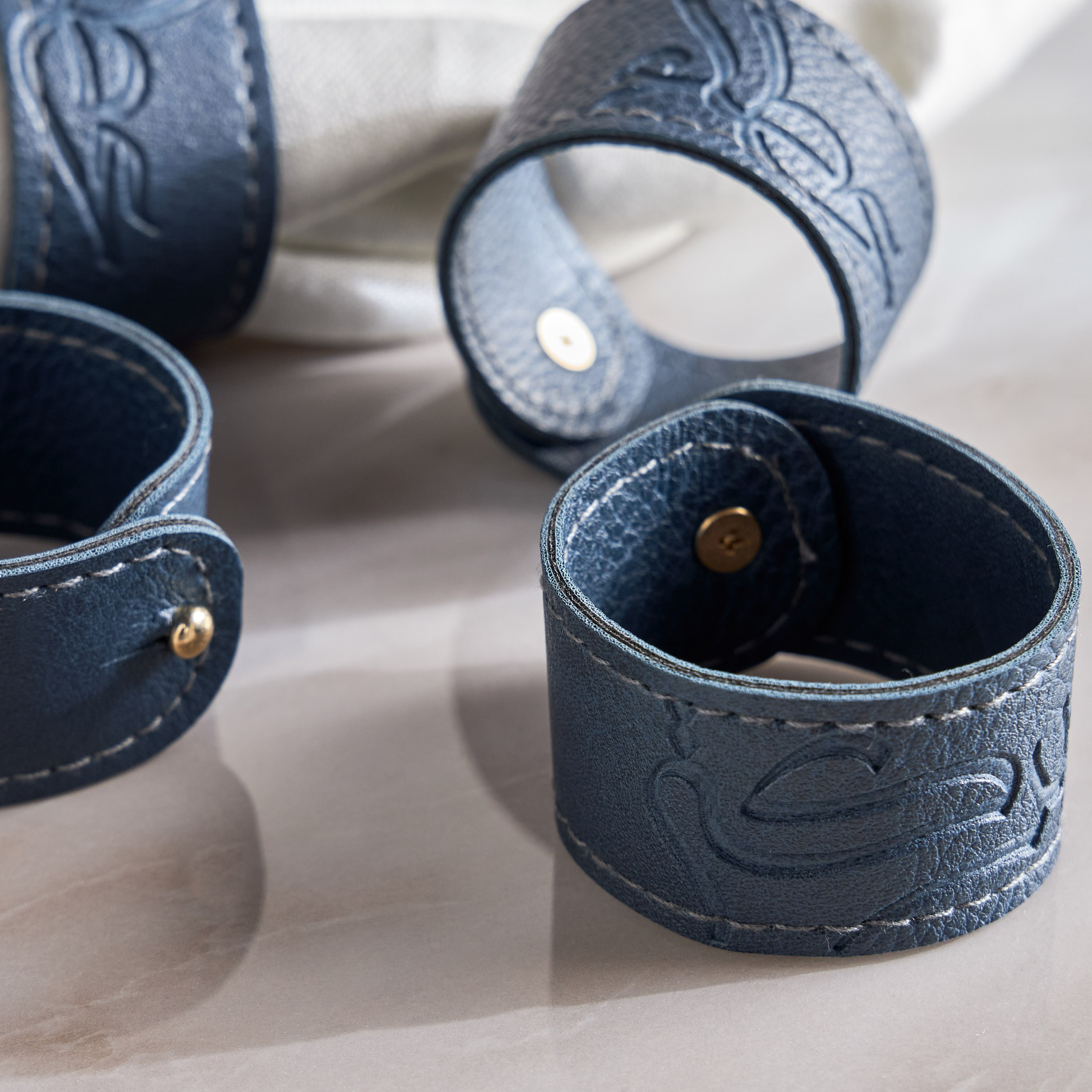 Diaa Allam-Ehsan Napkin Ring - Set of 4-household-dining-tablelinen-napkinsandaccessories-image-2