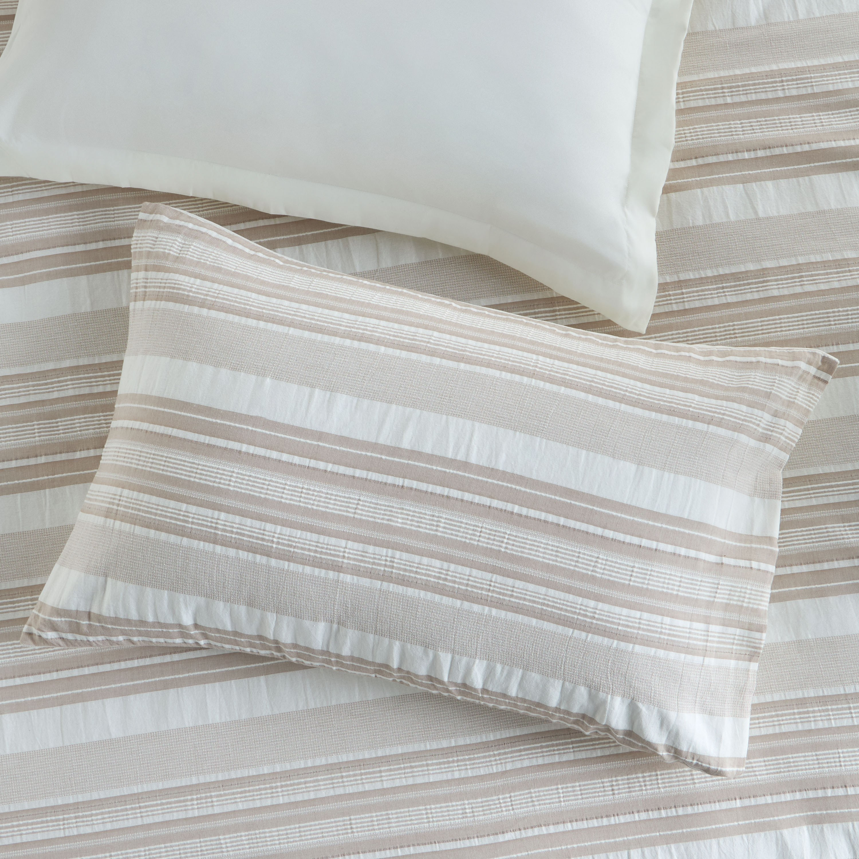Abel Cotton Striped 4-Piece Full Comforter and Sheet Set - 160x240 cm-household-bedding-comfortersandbedspreads-bedinabag-image-3