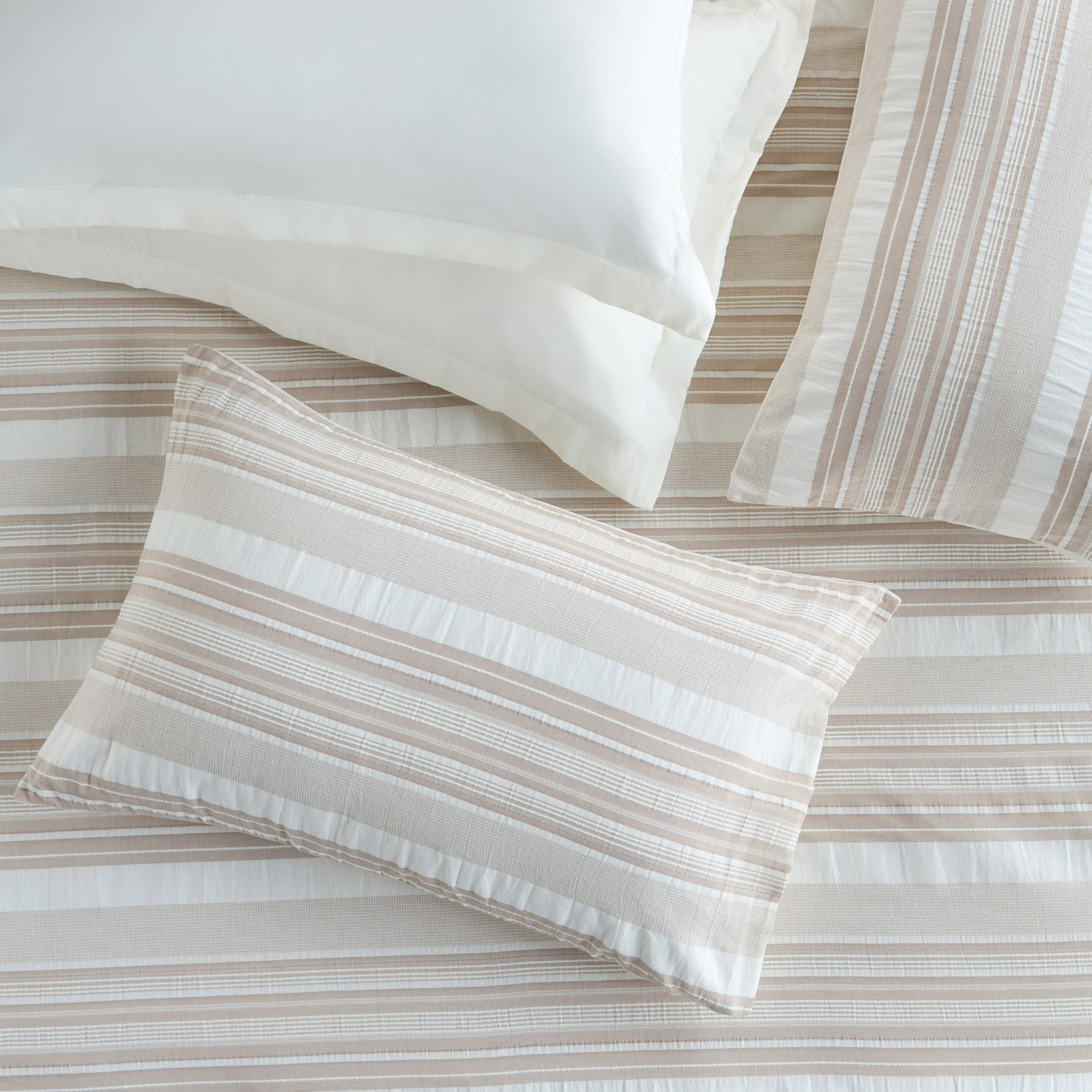 Abel Cotton Striped 6-Piece Super King Comforter and Sheet Set - 240x260 cm-household-bedding-comfortersandbedspreads-bedinabag-image-3