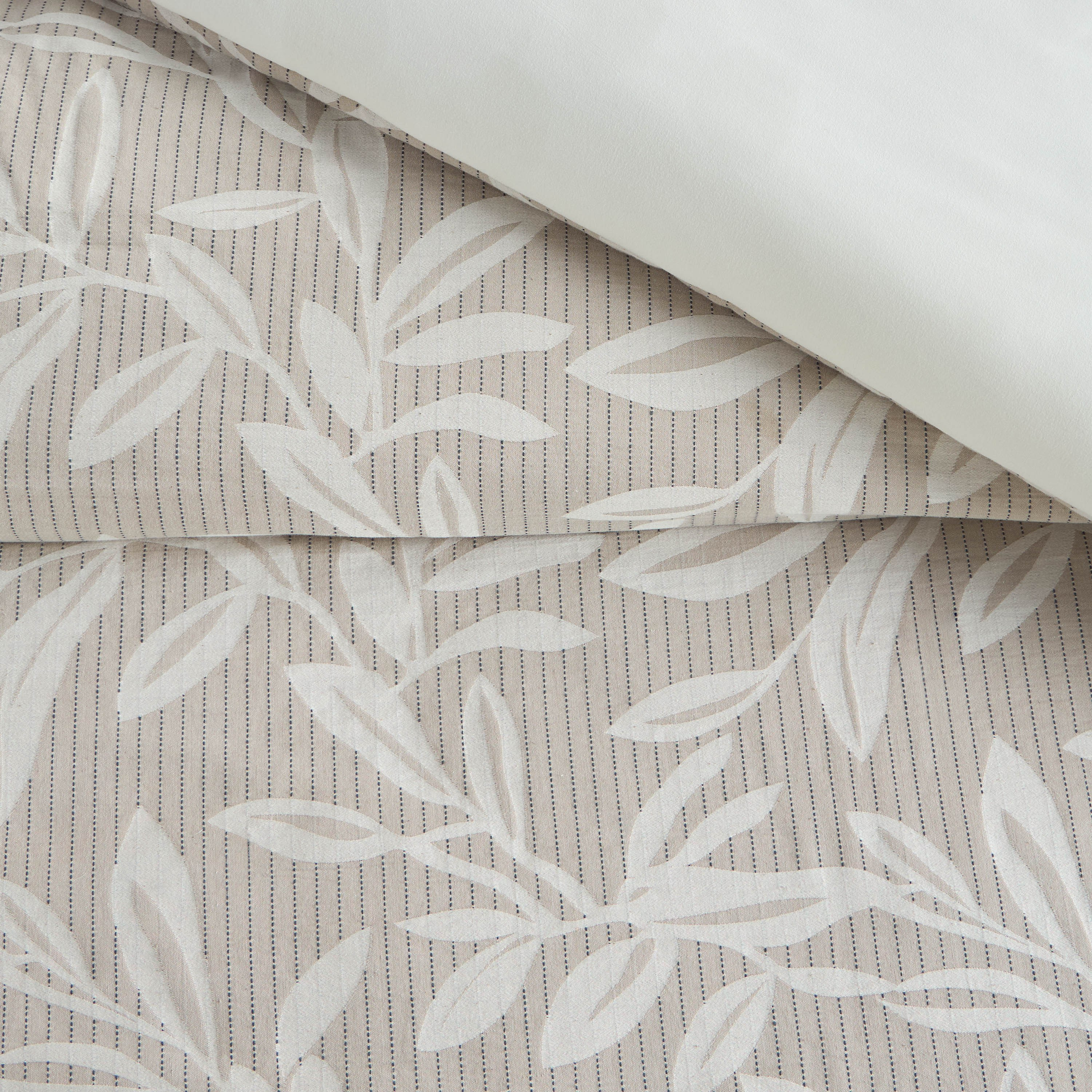 Dini Leafy Cotton Jacquard 6-Piece Super King Comforter and Sheet Set - 240x260 cm-household-bedding-comfortersandbedspreads-bedinabag-image-4
