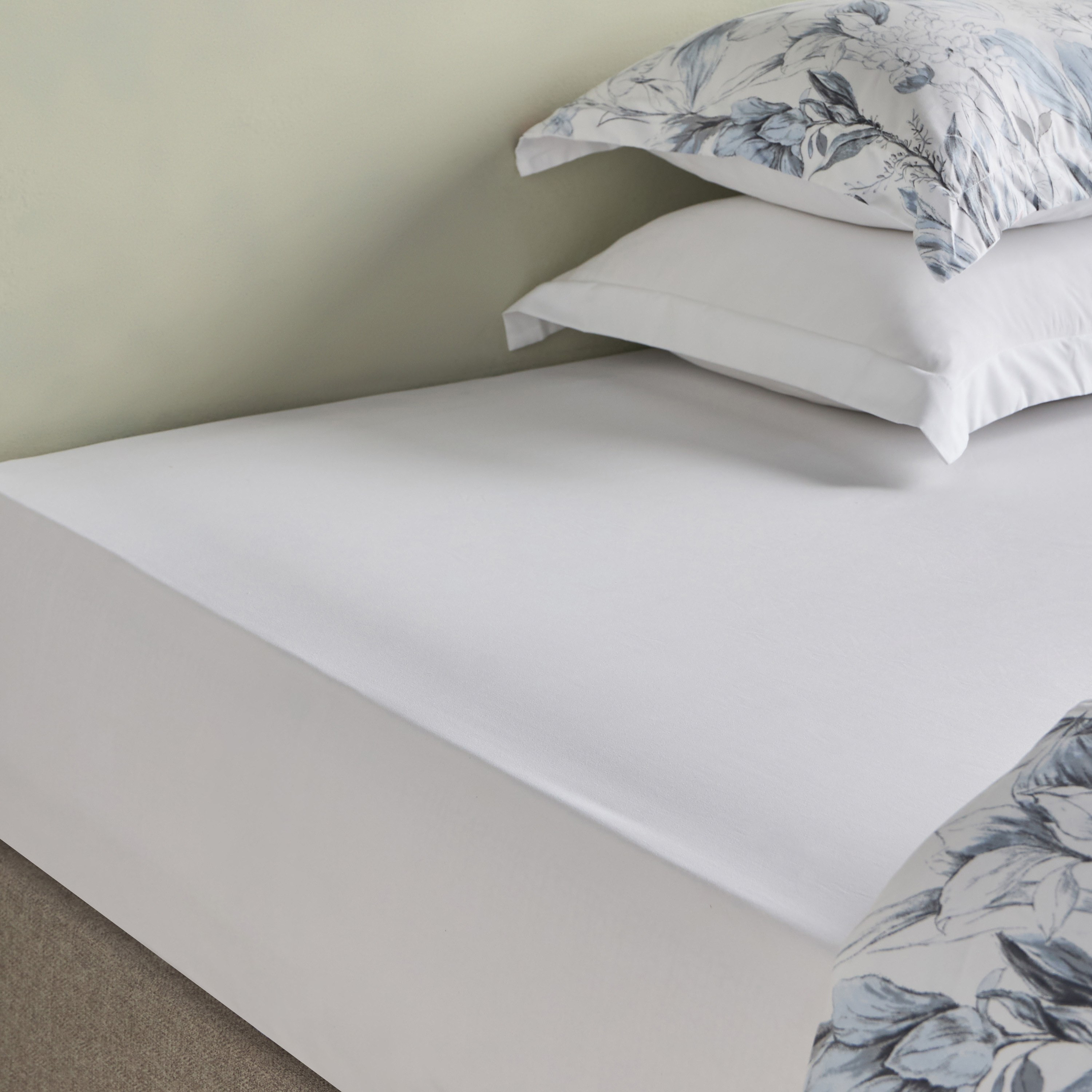 Belen Floral Print 6-Piece Super King Comforter and Sheet Set - 240x260 cm-household-bedding-comfortersandbedspreads-bedinabag-image-5