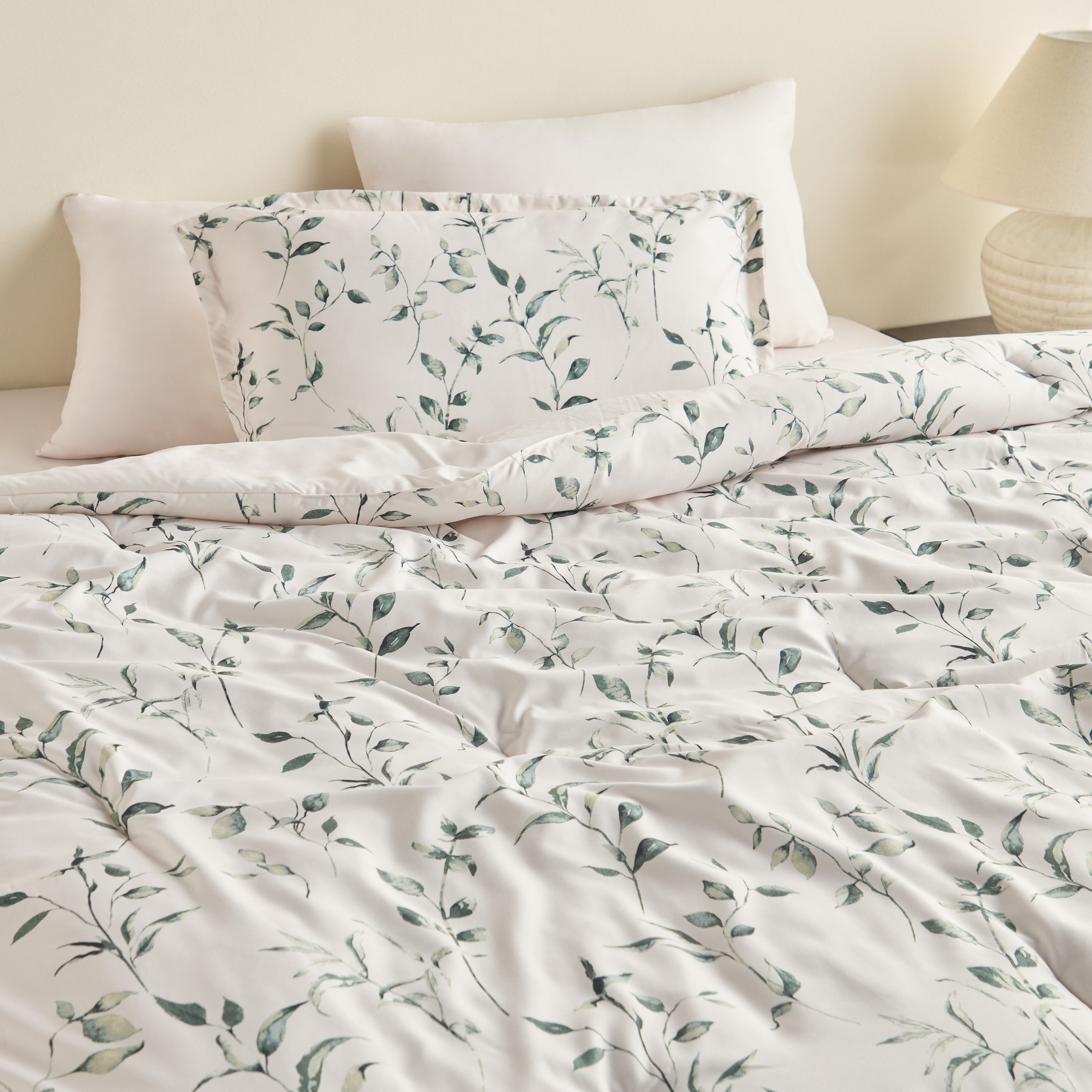 طقم لحاف وشرشف فل كامل بطبعات أوراق 4 قطع - إنارا - 160x240 سم-household-bedding-comfortersandbedspreads-bedinabag-image-7