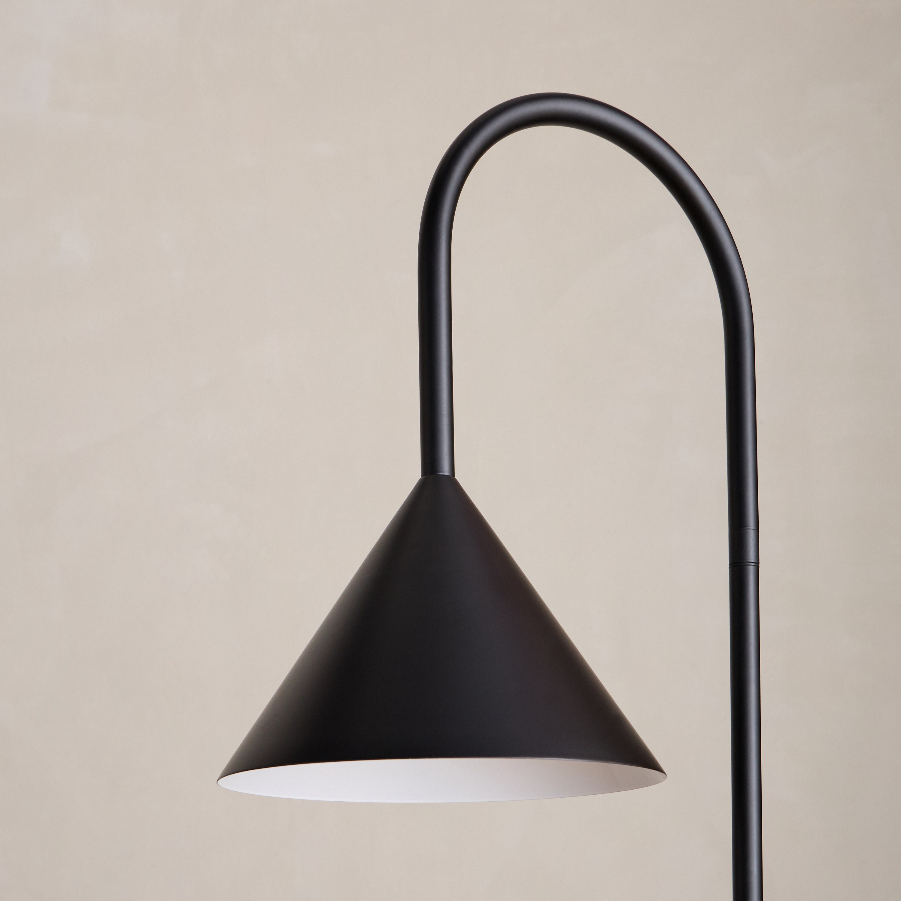 Ozzy Metal Floor Lamp - 162 cm-household-lighting-floorlamps-image-3