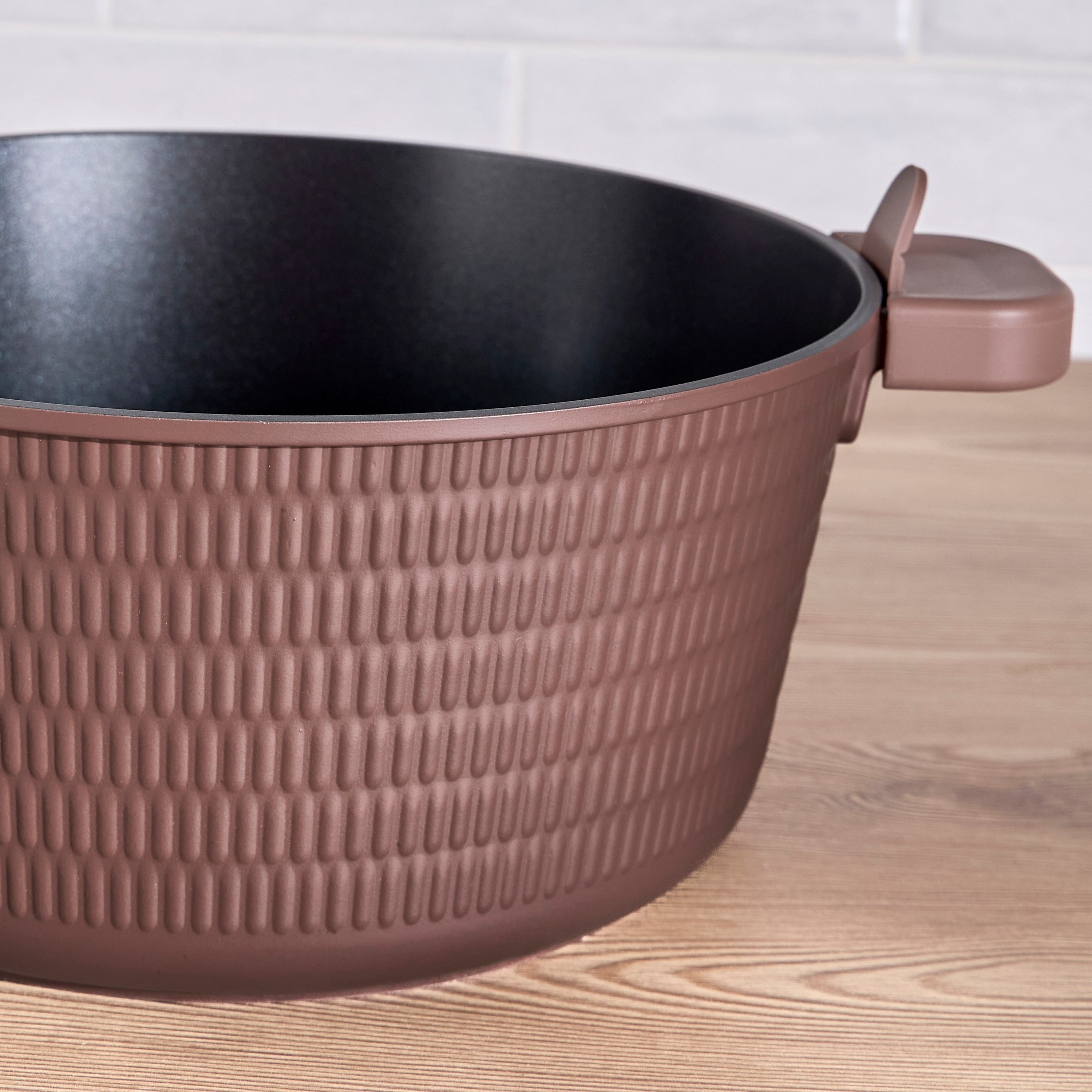 قدر من الألومنيوم المصبوب - سيينا - 6.7 لتر-household-kitchen-cookware-potsandpans-image-2