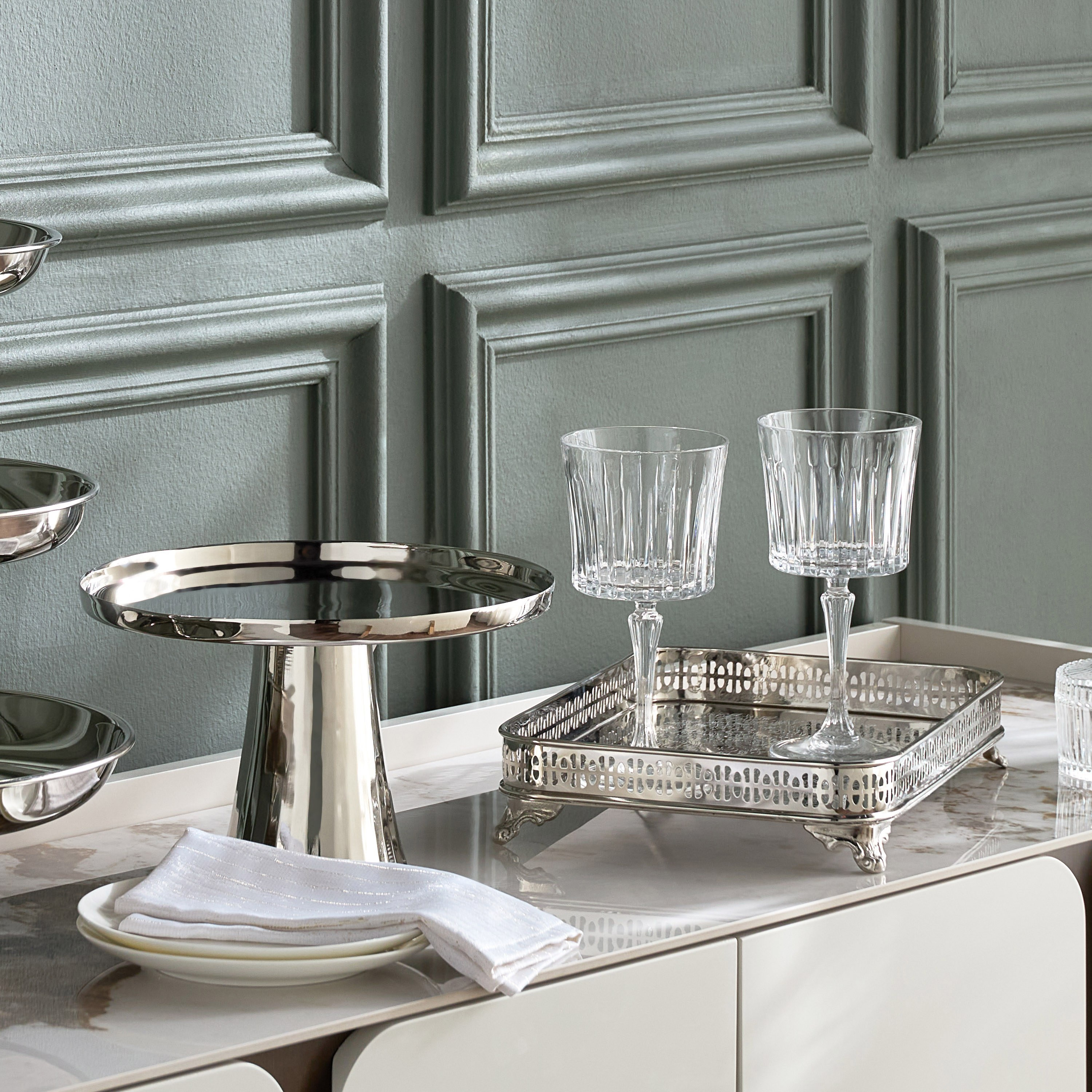 حامل كيك معدني - أورينتال آيريس - 17 سم-household-decor-vasesandbowls-image-3