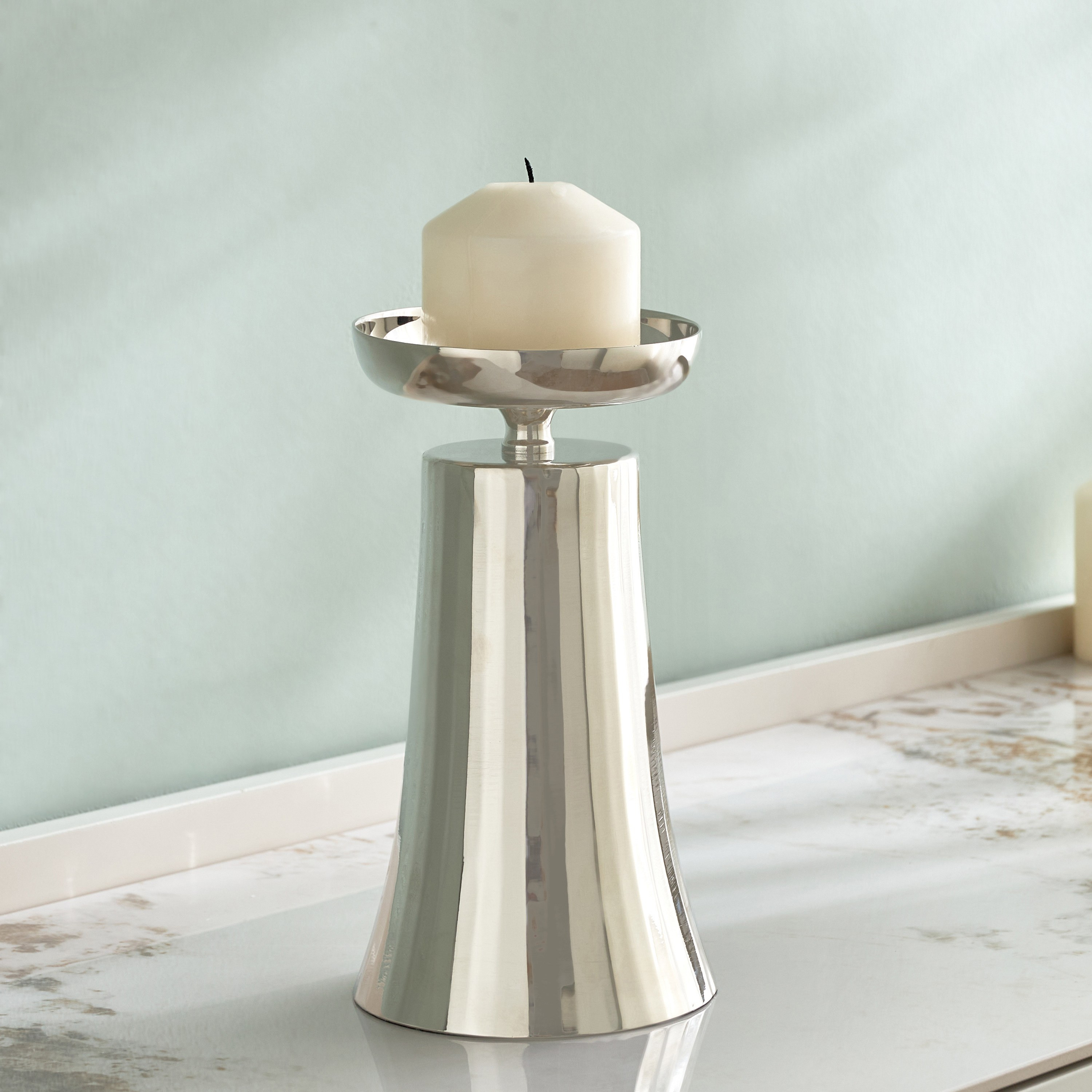 Orientale Iris Metal Pillar Candleholder - 23 cm