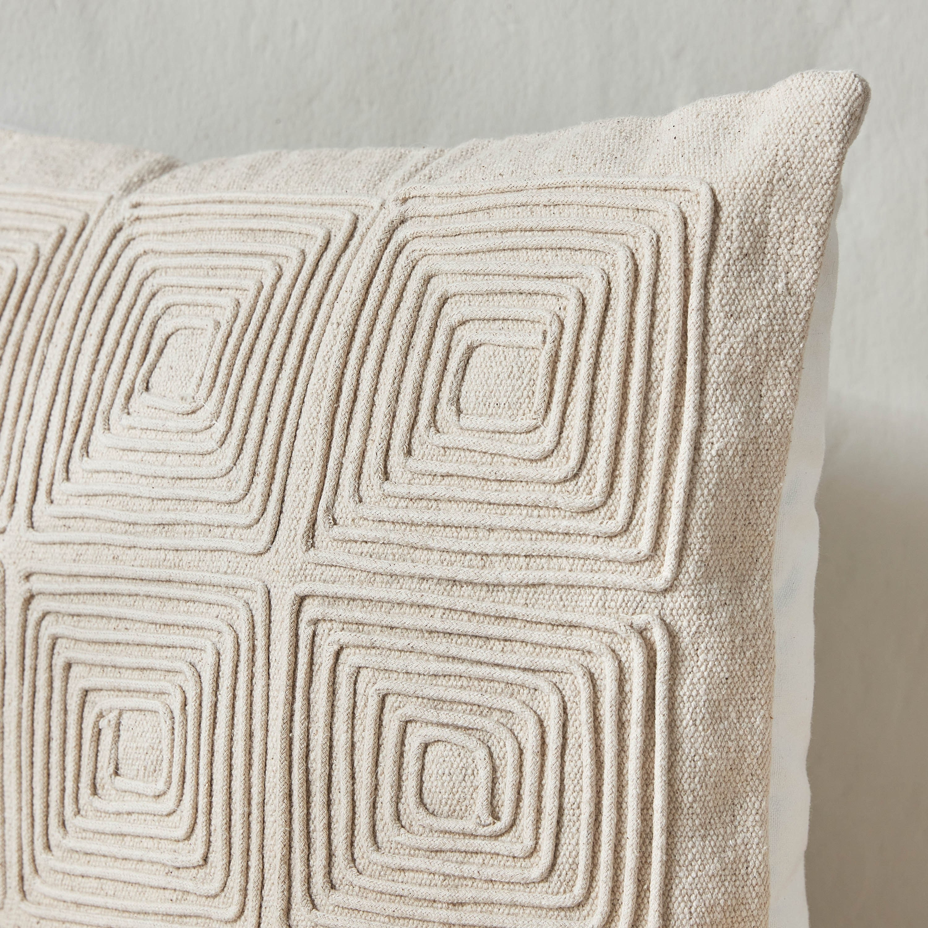 غطاء وسادة مموج - أليسا - 45x45 سم-household-cushionsandthrows-cushioncovers-image-2