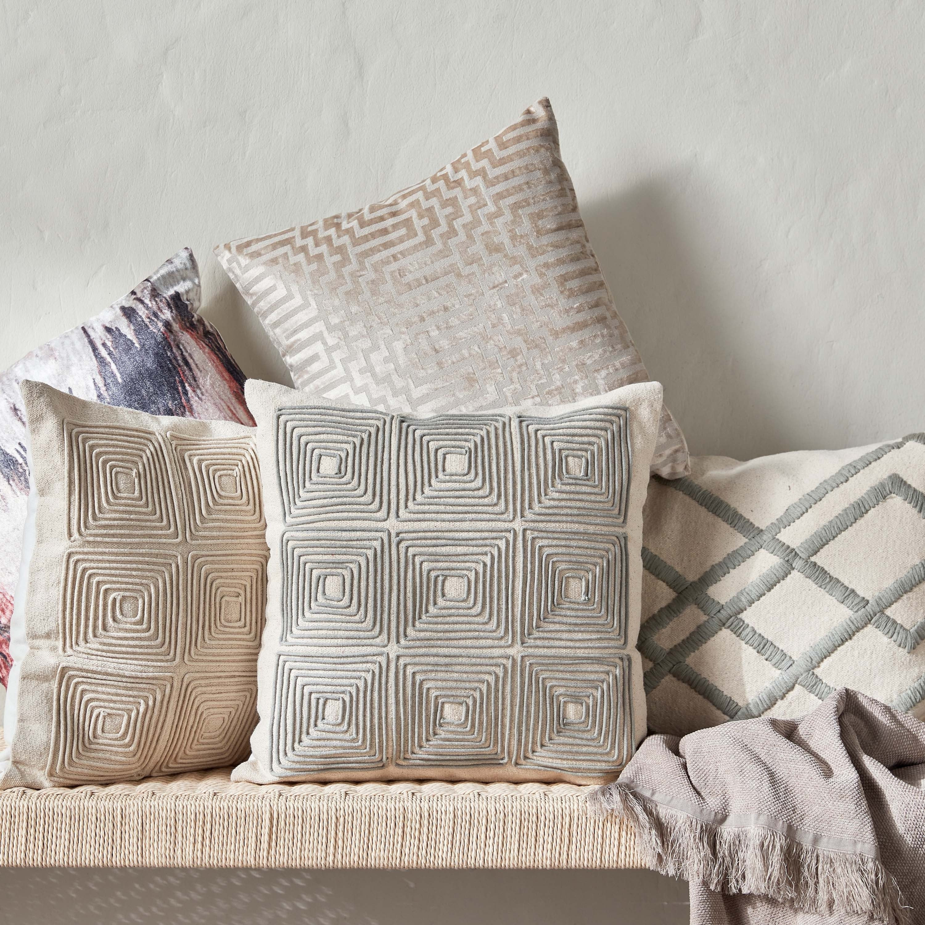غطاء وسادة مموج - أليسا - 45x45 سم-household-cushionsandthrows-cushioncovers-image-4