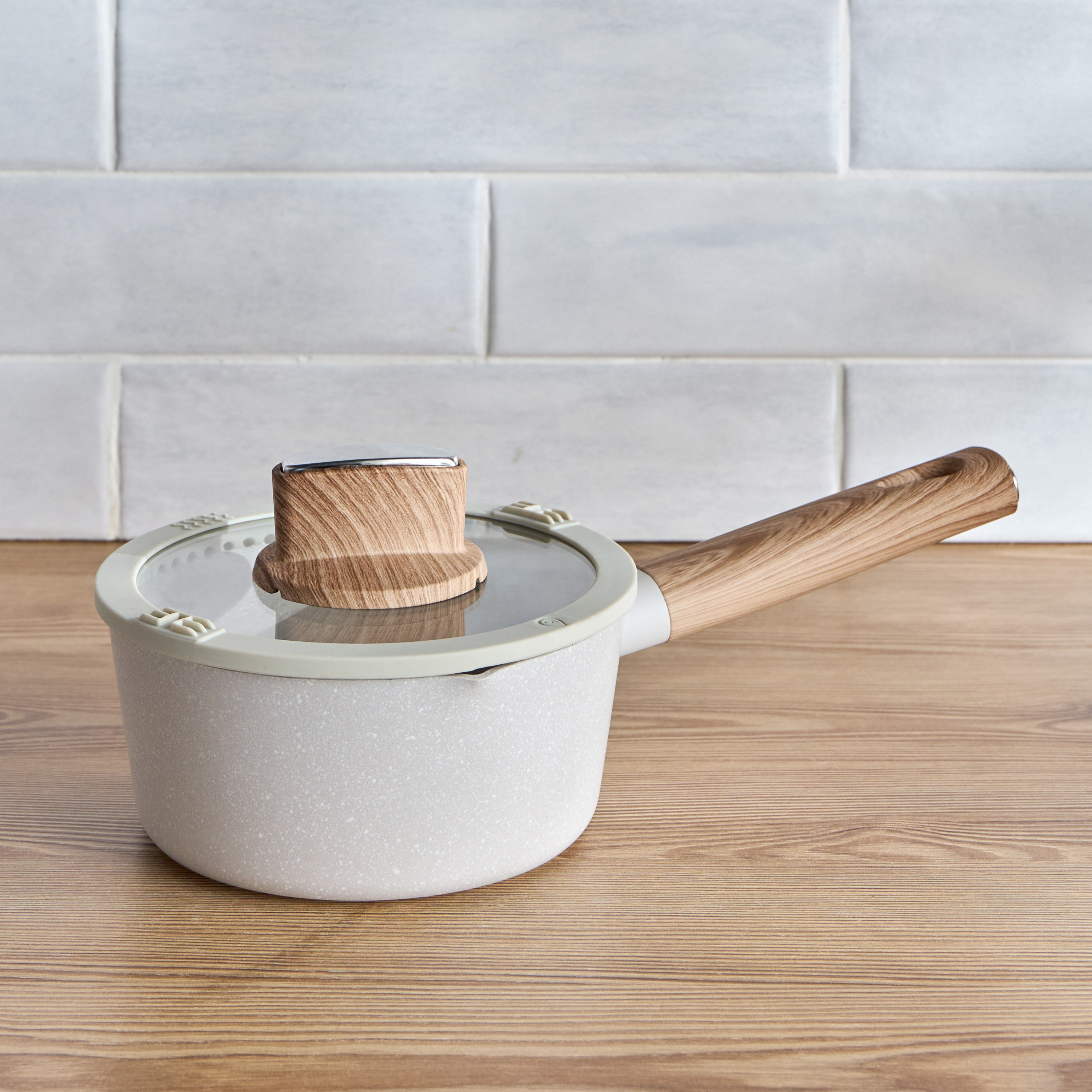 Mahra Aluminum Saucepan - 1.2 L