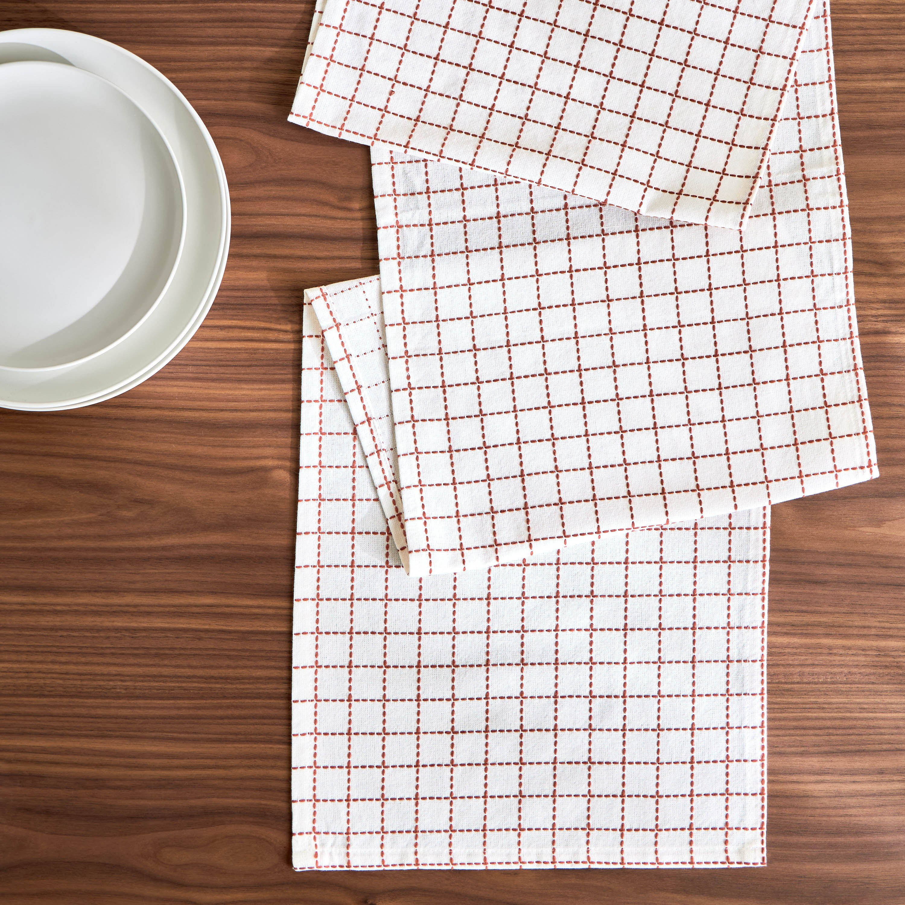Perla Table Runner - 33x120 cm-household-dining-tablelinen-runnersandtablecovers-image-1