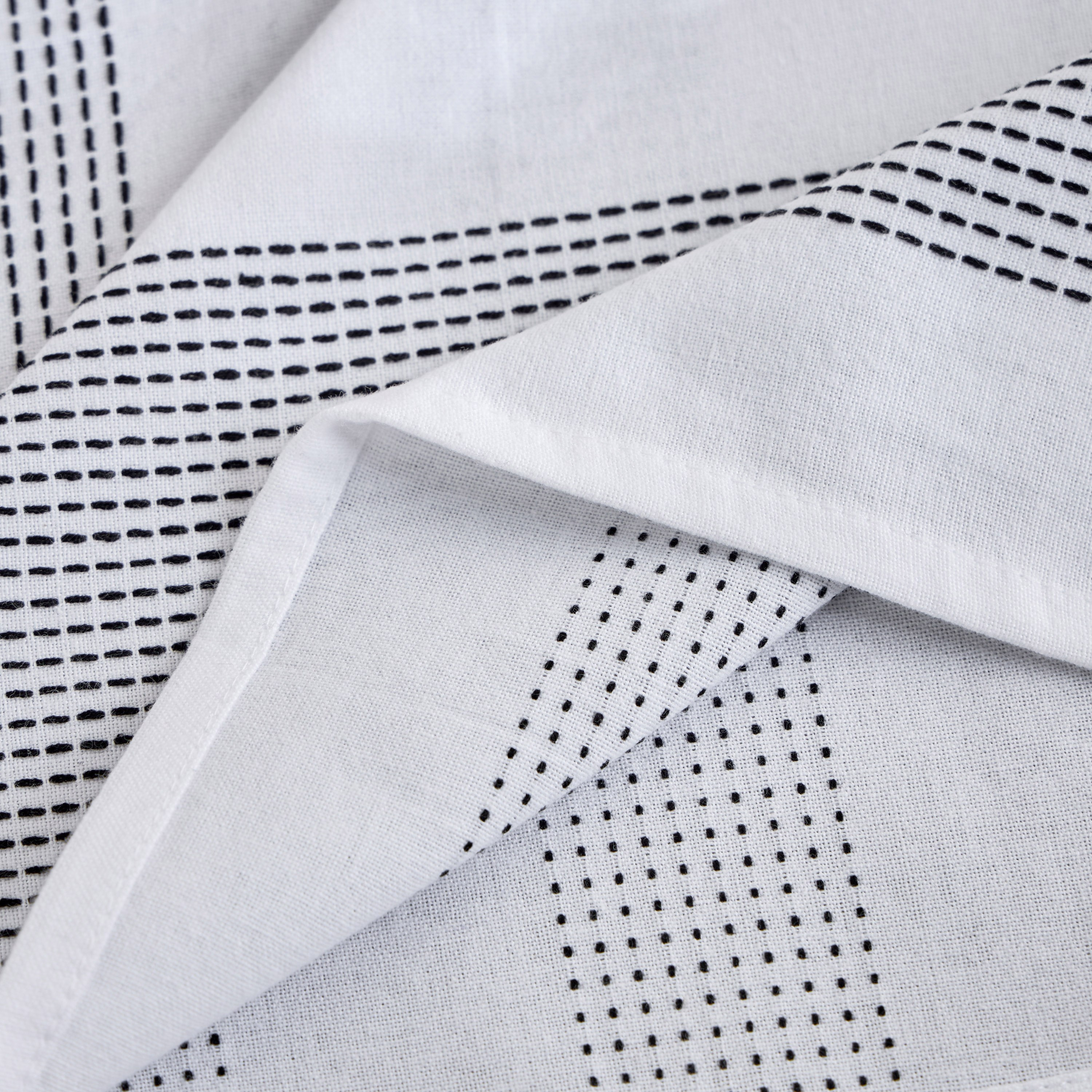 Maria 4-Piece Napkin Set - 45x45 cm-household-dining-tablelinen-napkinsandaccessories-image-2
