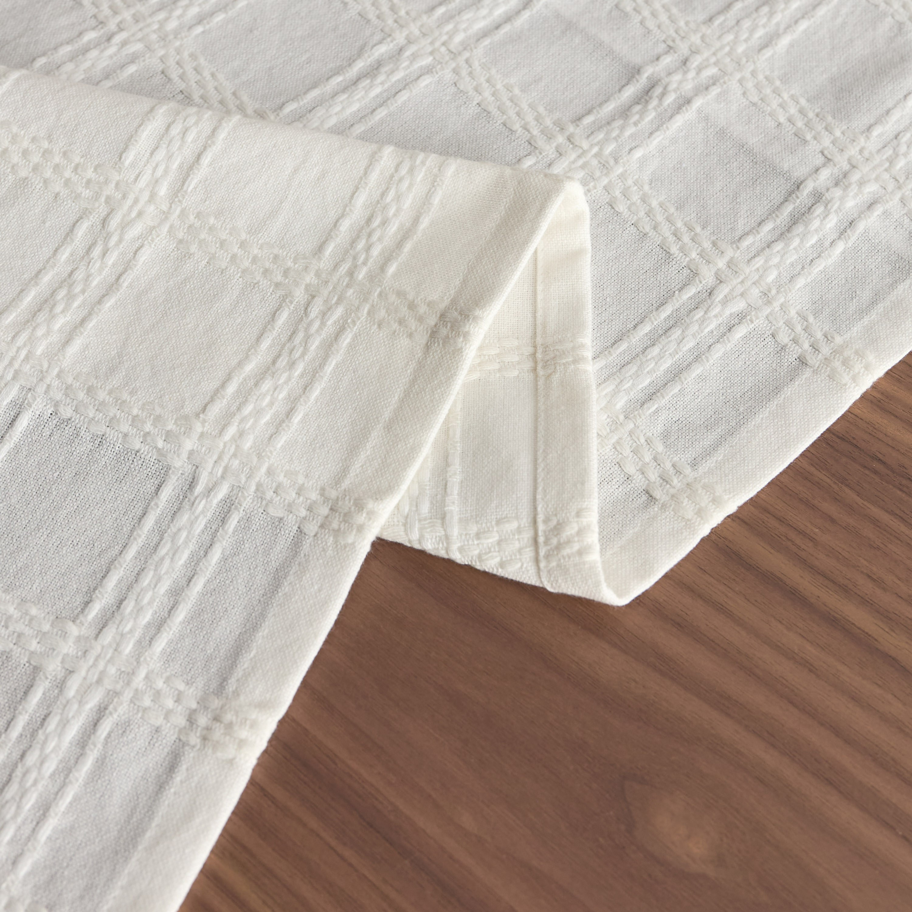 مفرش طاولة - ديلان - 33x120 سم-household-dining-tablelinen-runnersandtablecovers-image-3